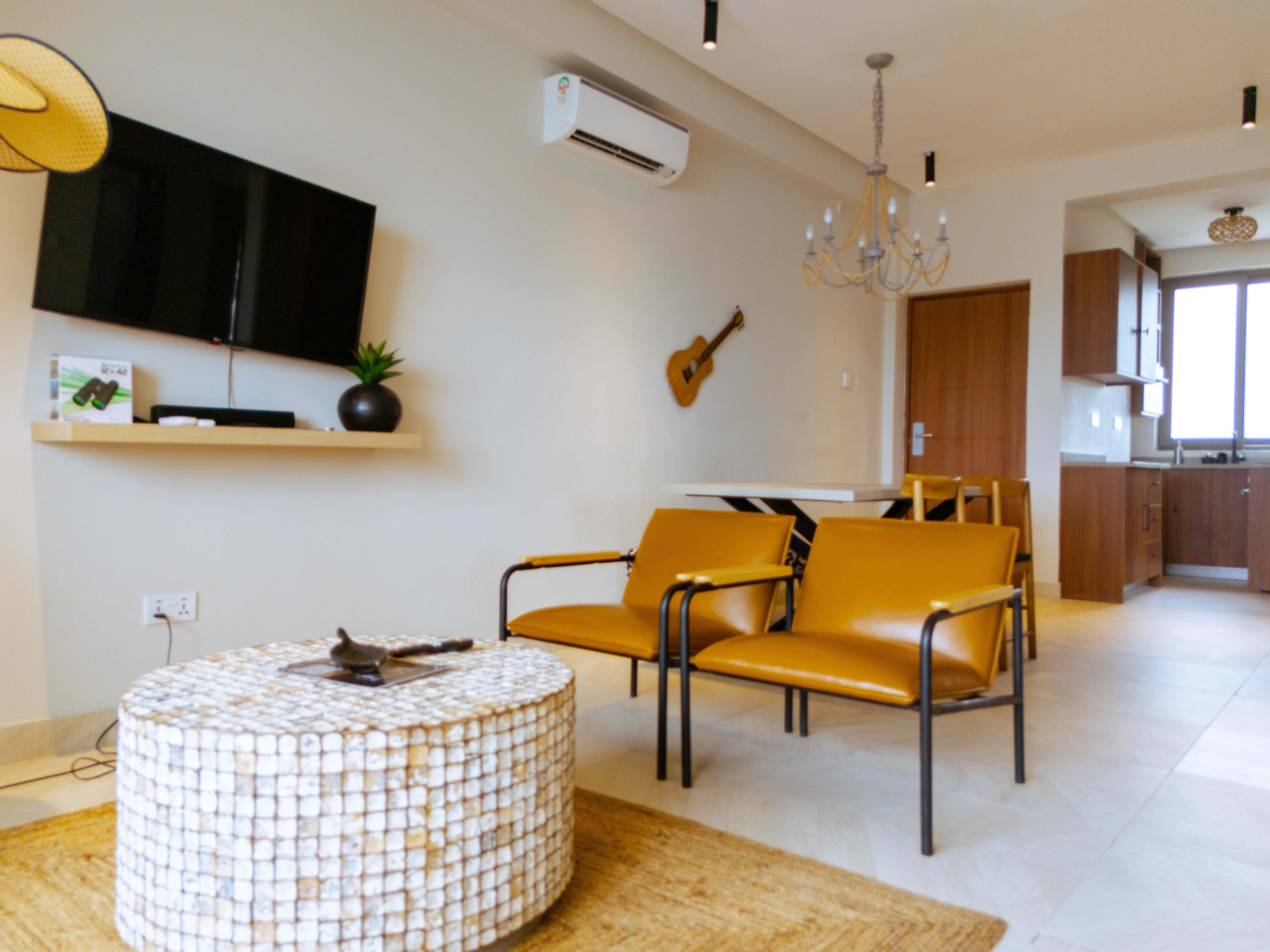 Apartment Three Bedrooms One Bathroom