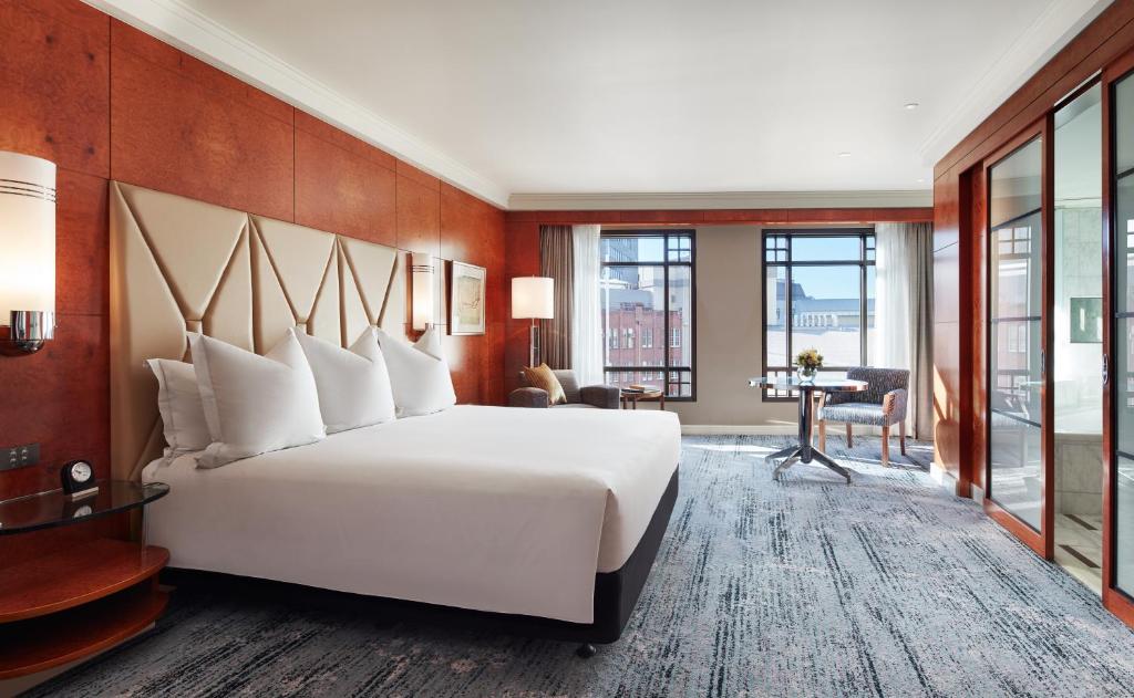 Double King Size Bed