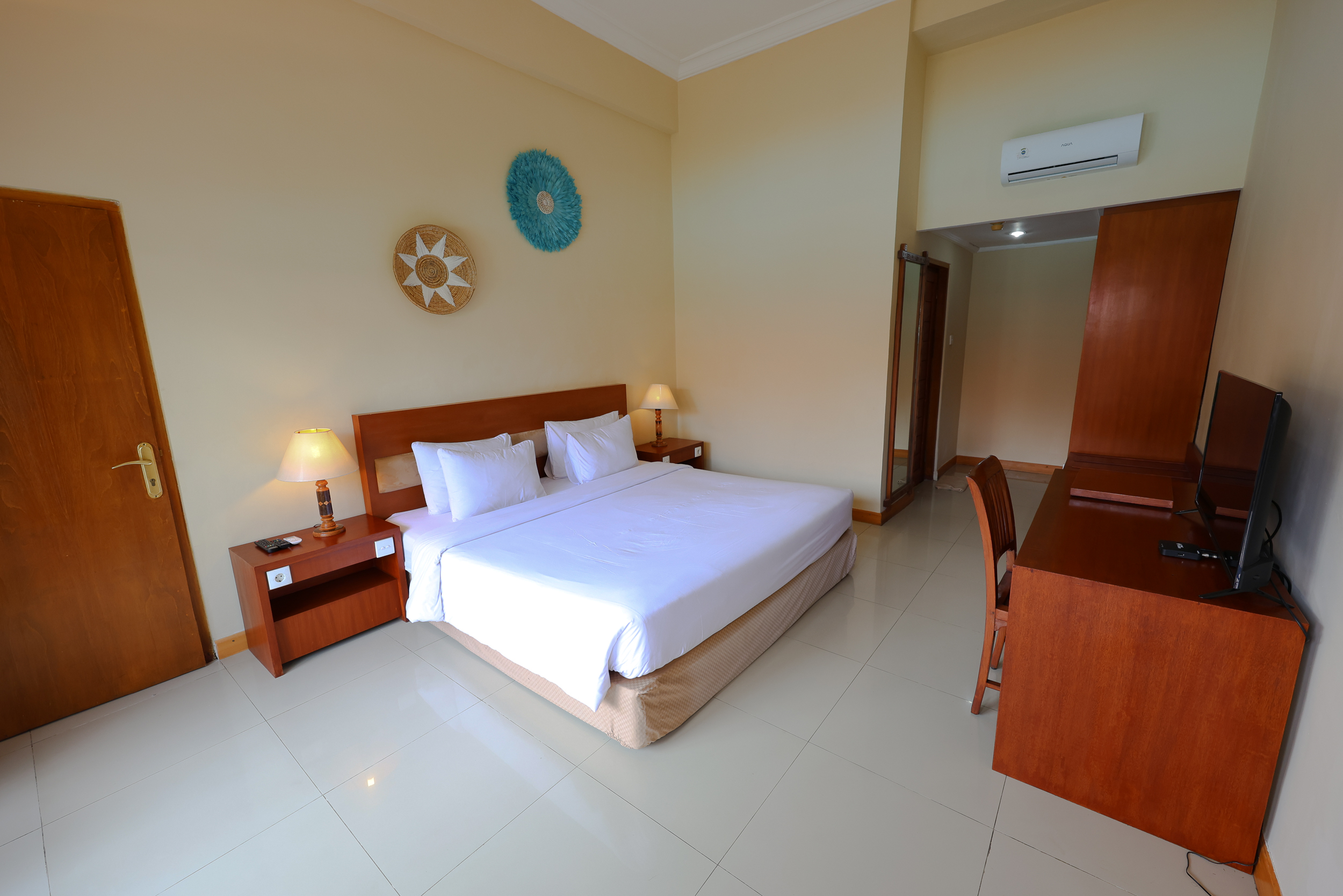 Family Room Two Bedrooms Three Bathrooms