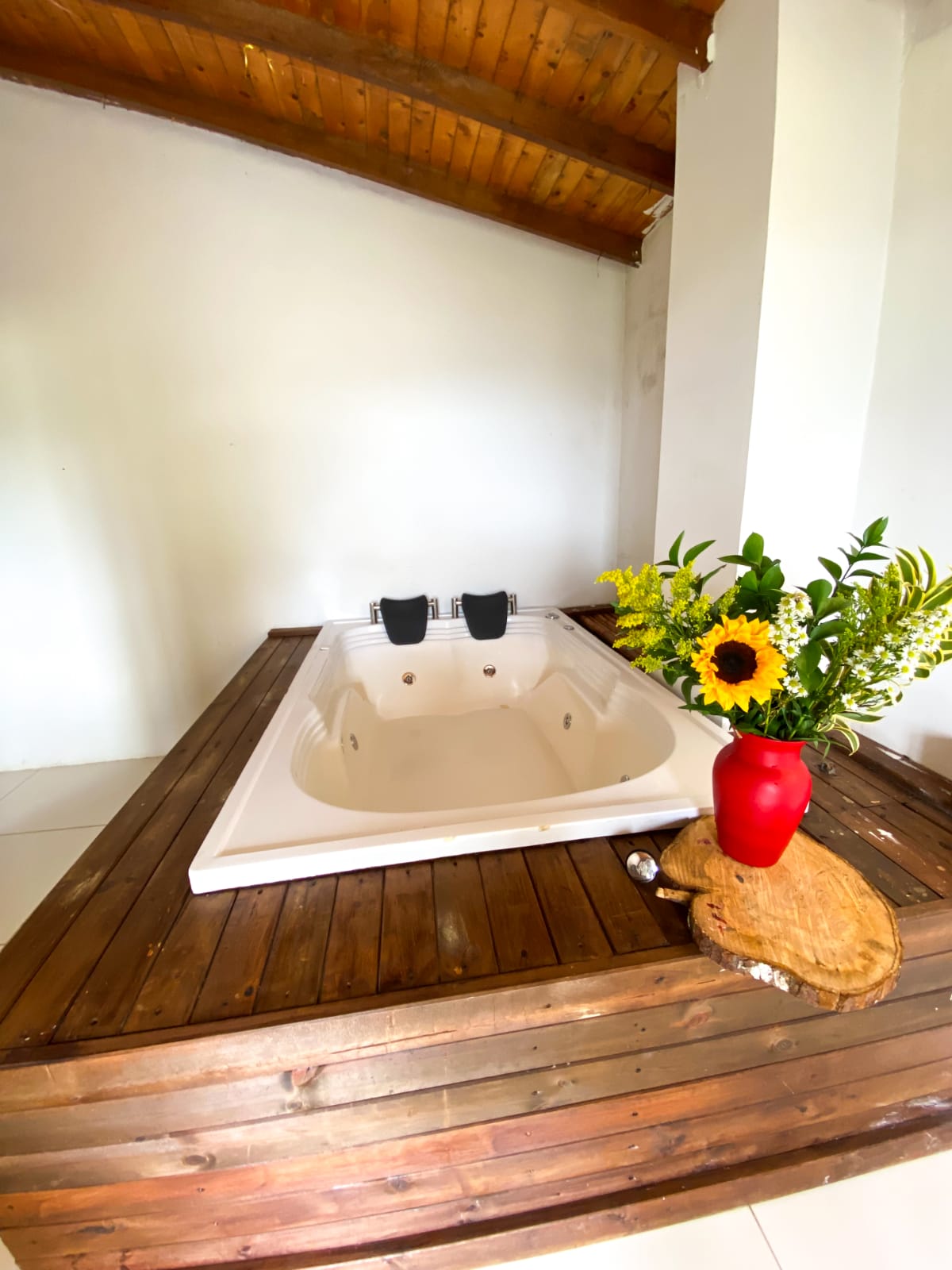 Junior Suite Land View