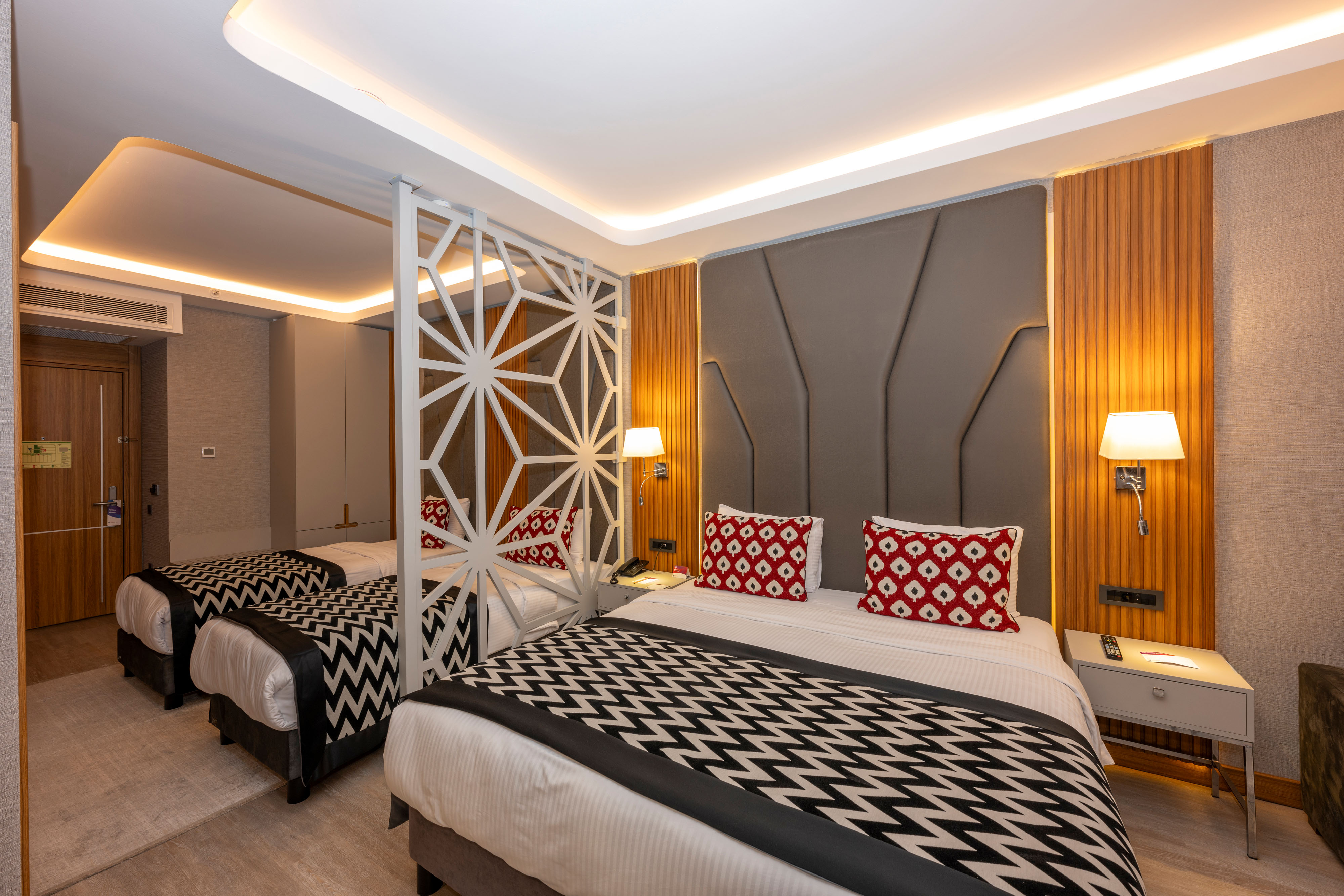 Family Room Deluxe