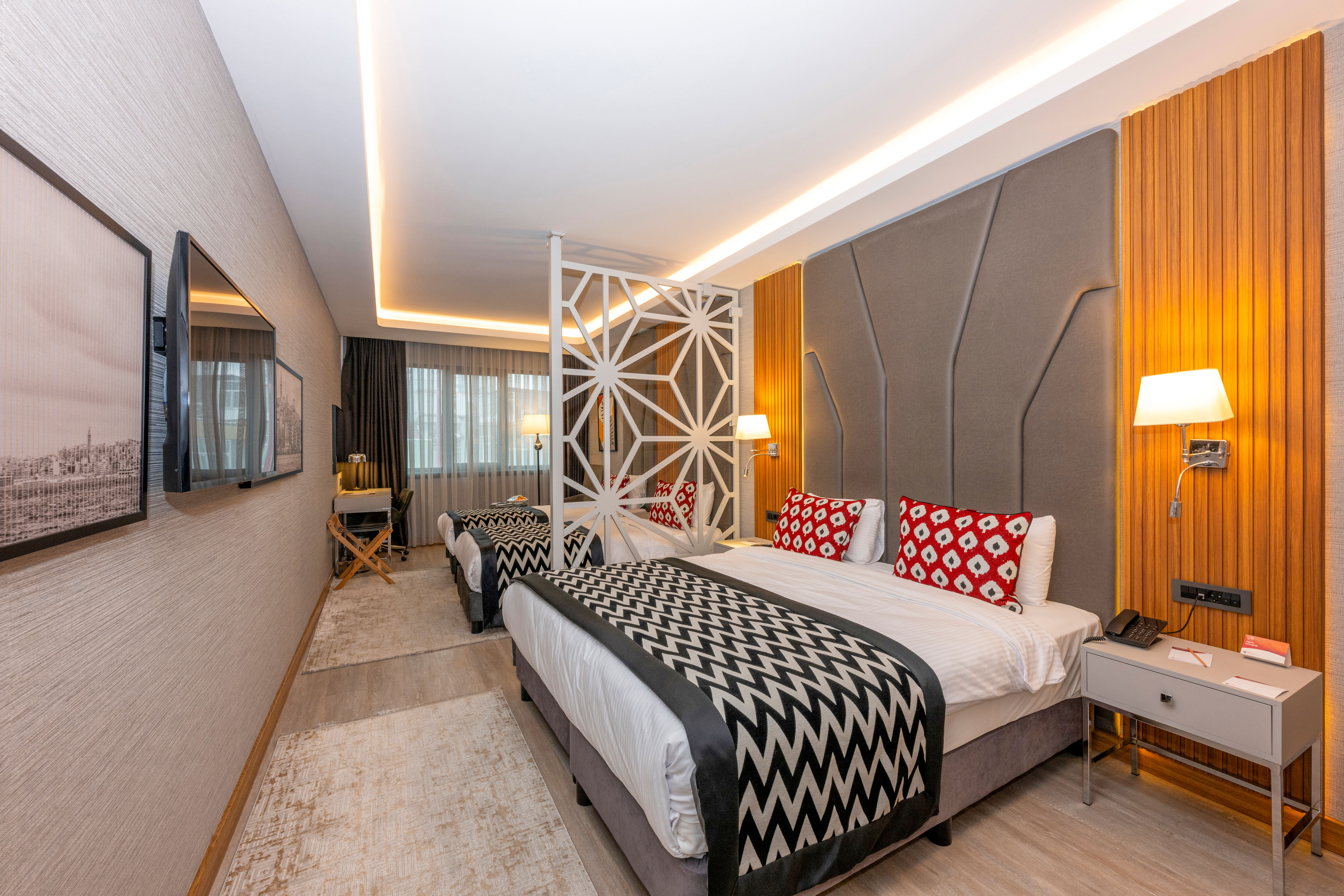 Family Room Deluxe