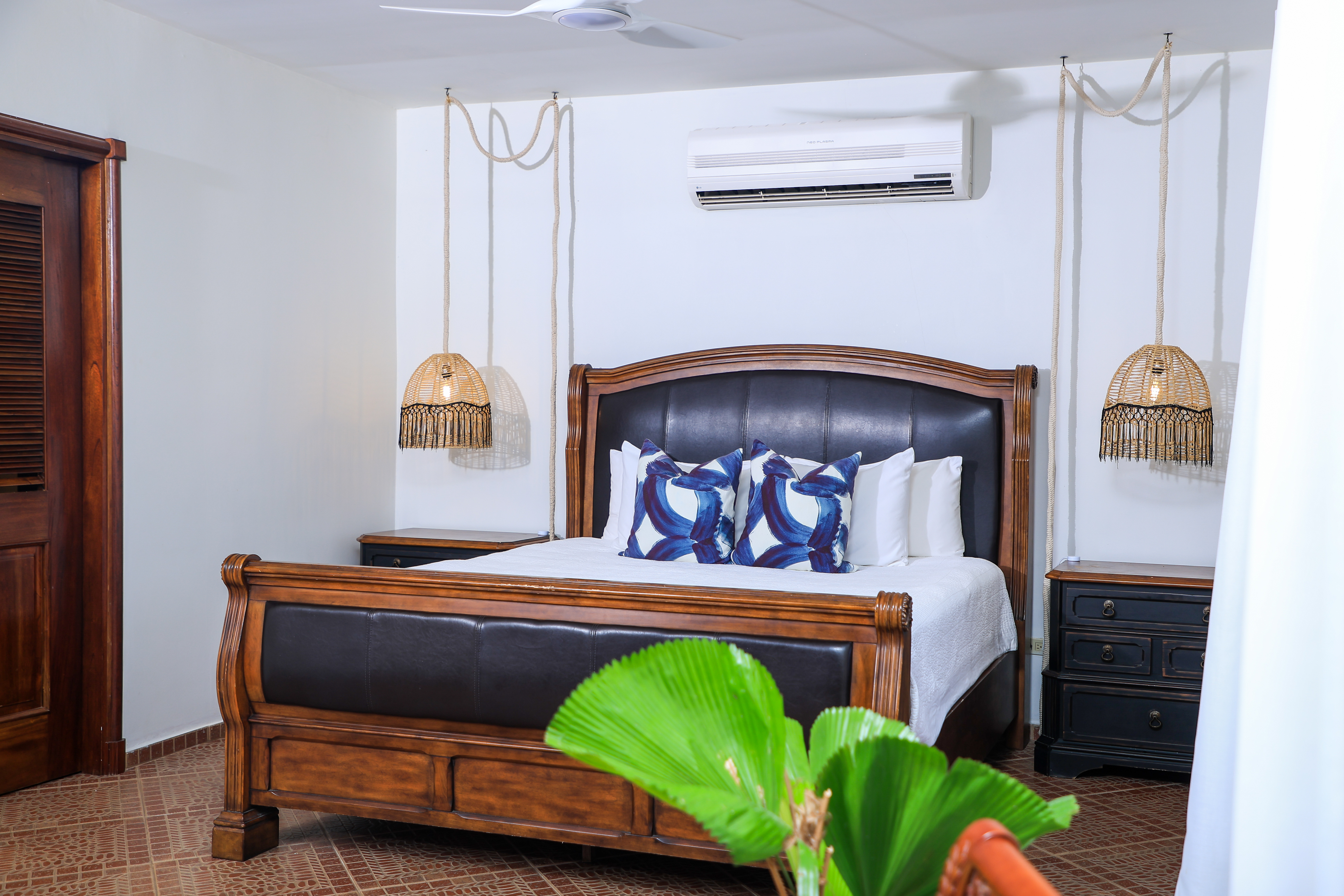 Double King Size Bed