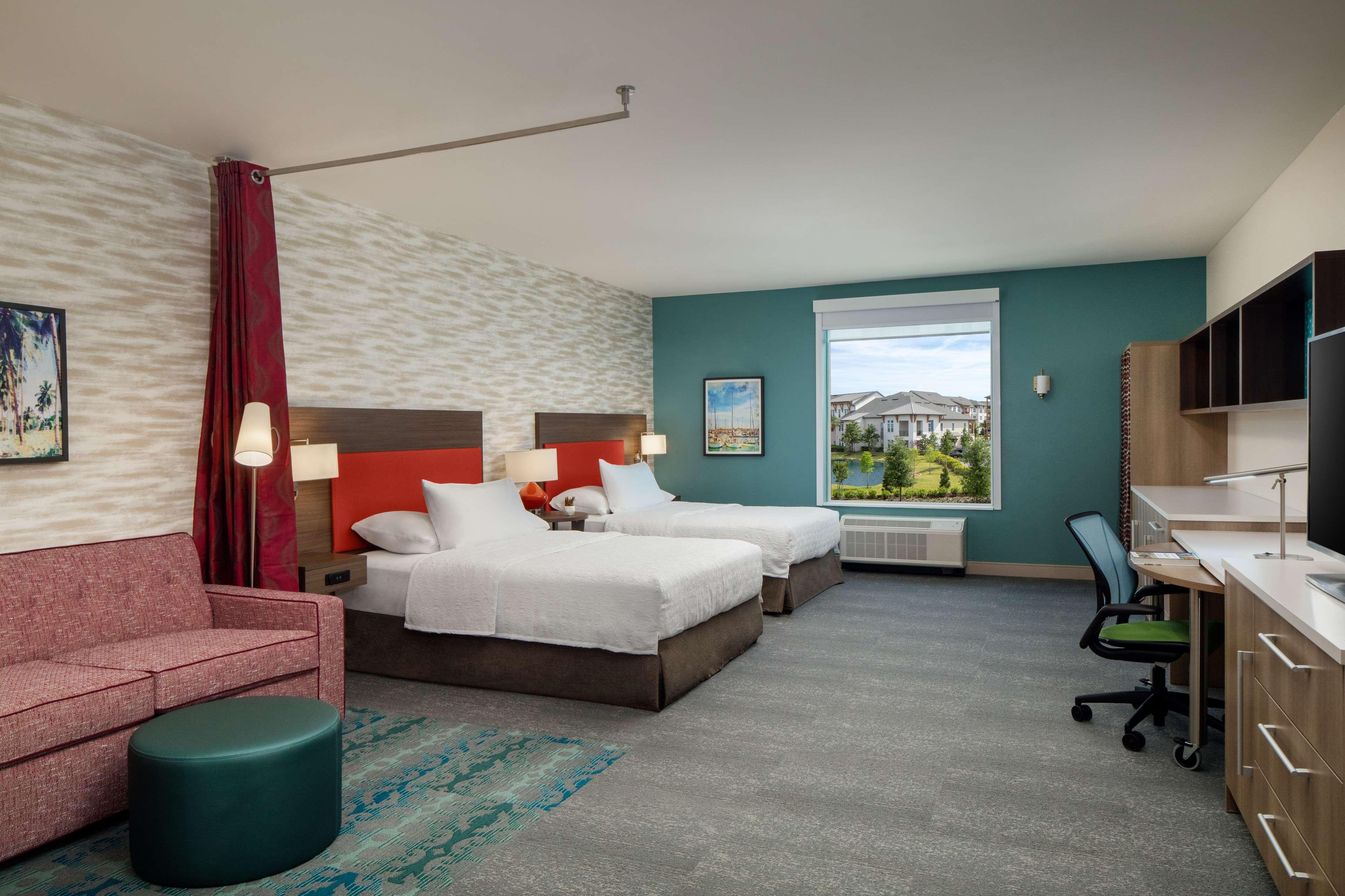 Suite Two Queen Beds