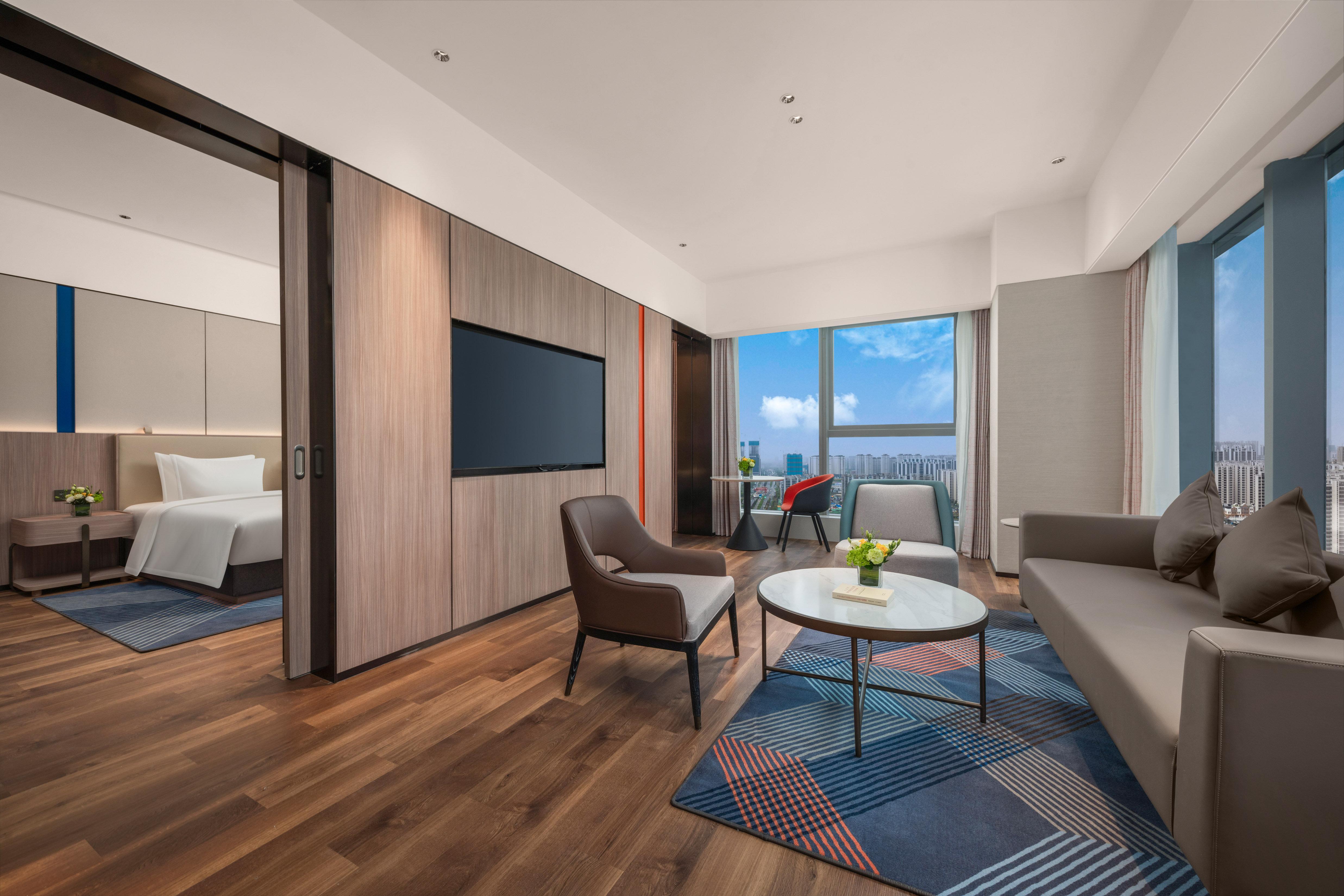 Suite King Bed One Bedroom 