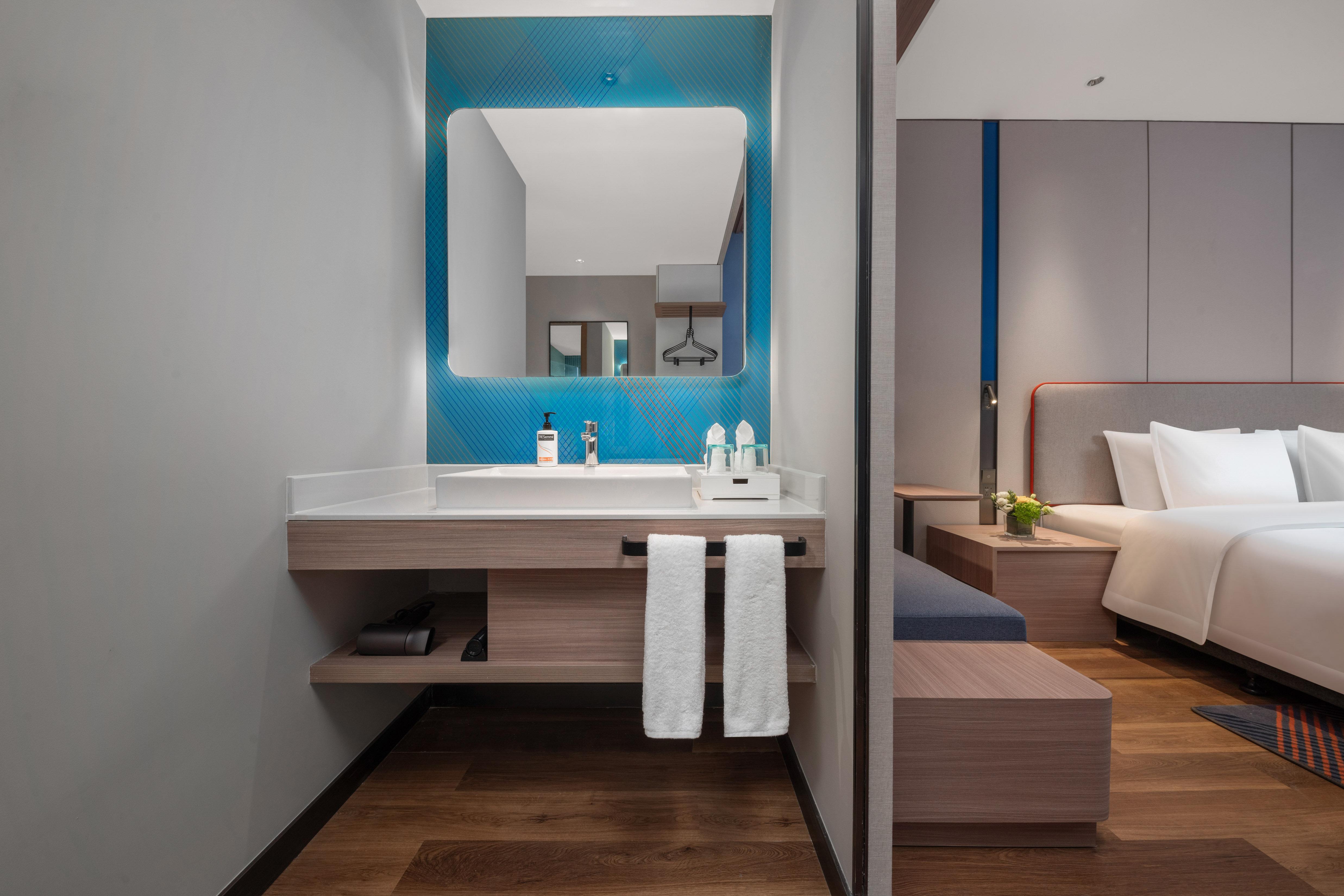 Double King Size Bed