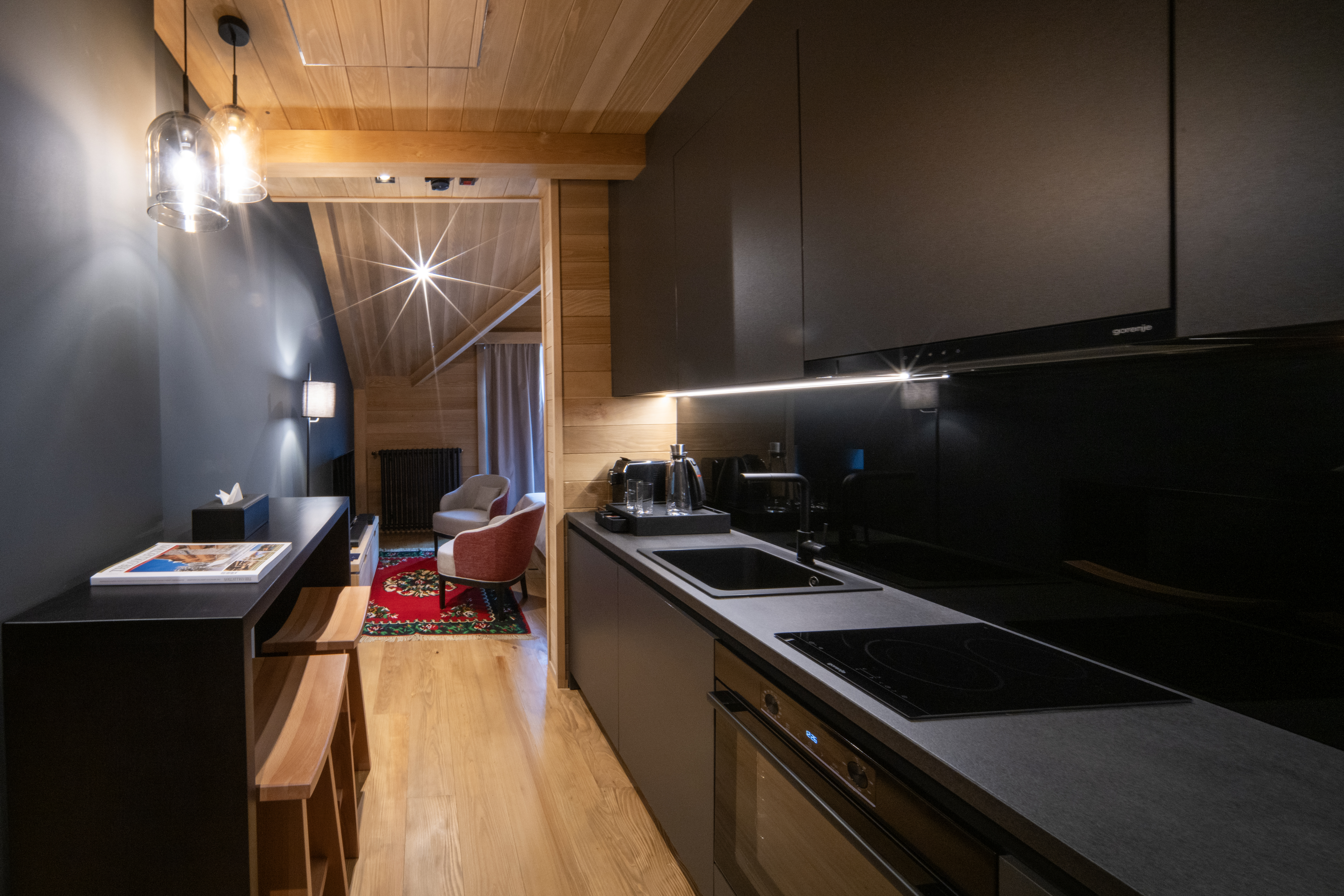 Double Queen Size Bed