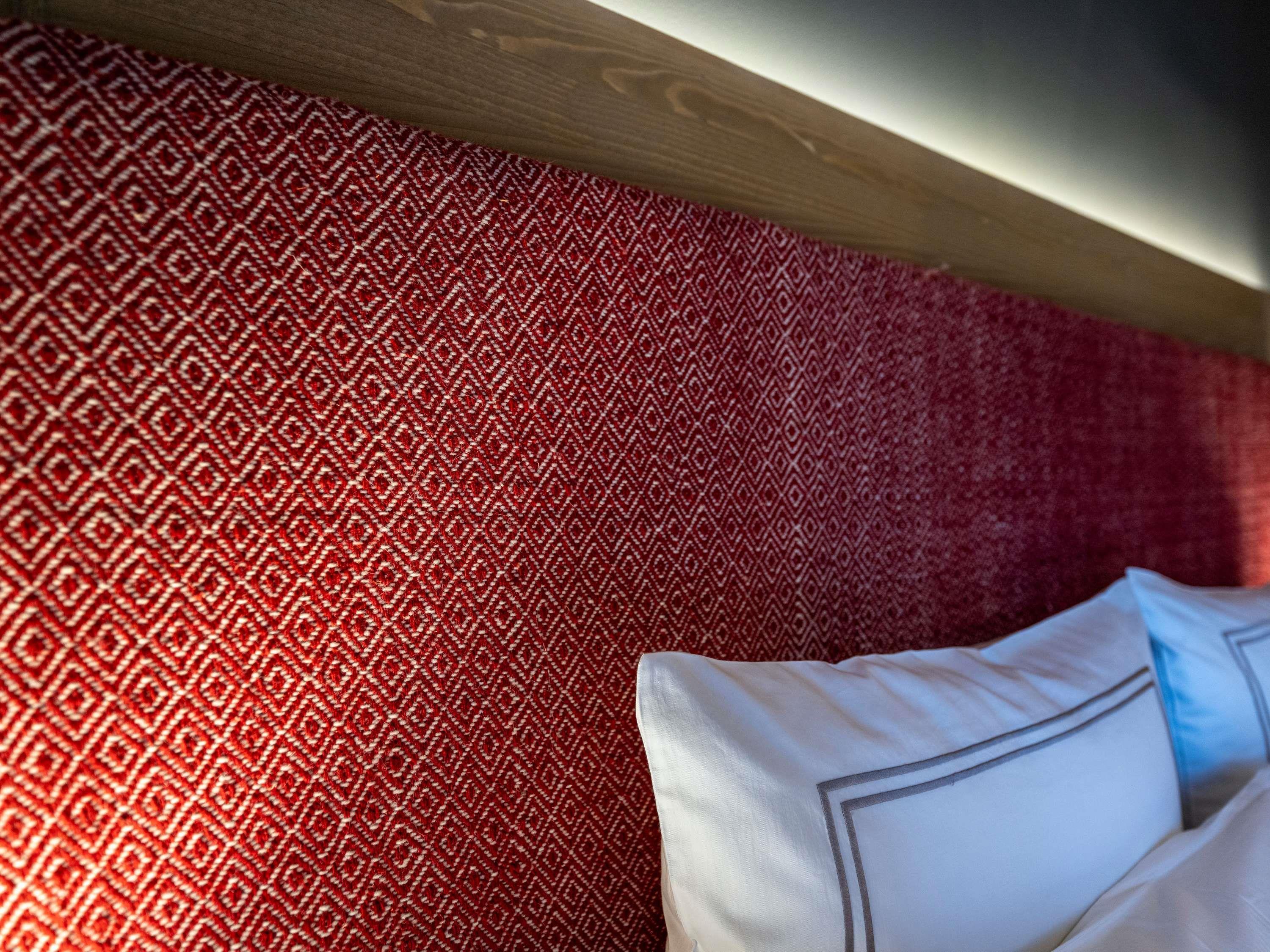 Double Queen Size Bed