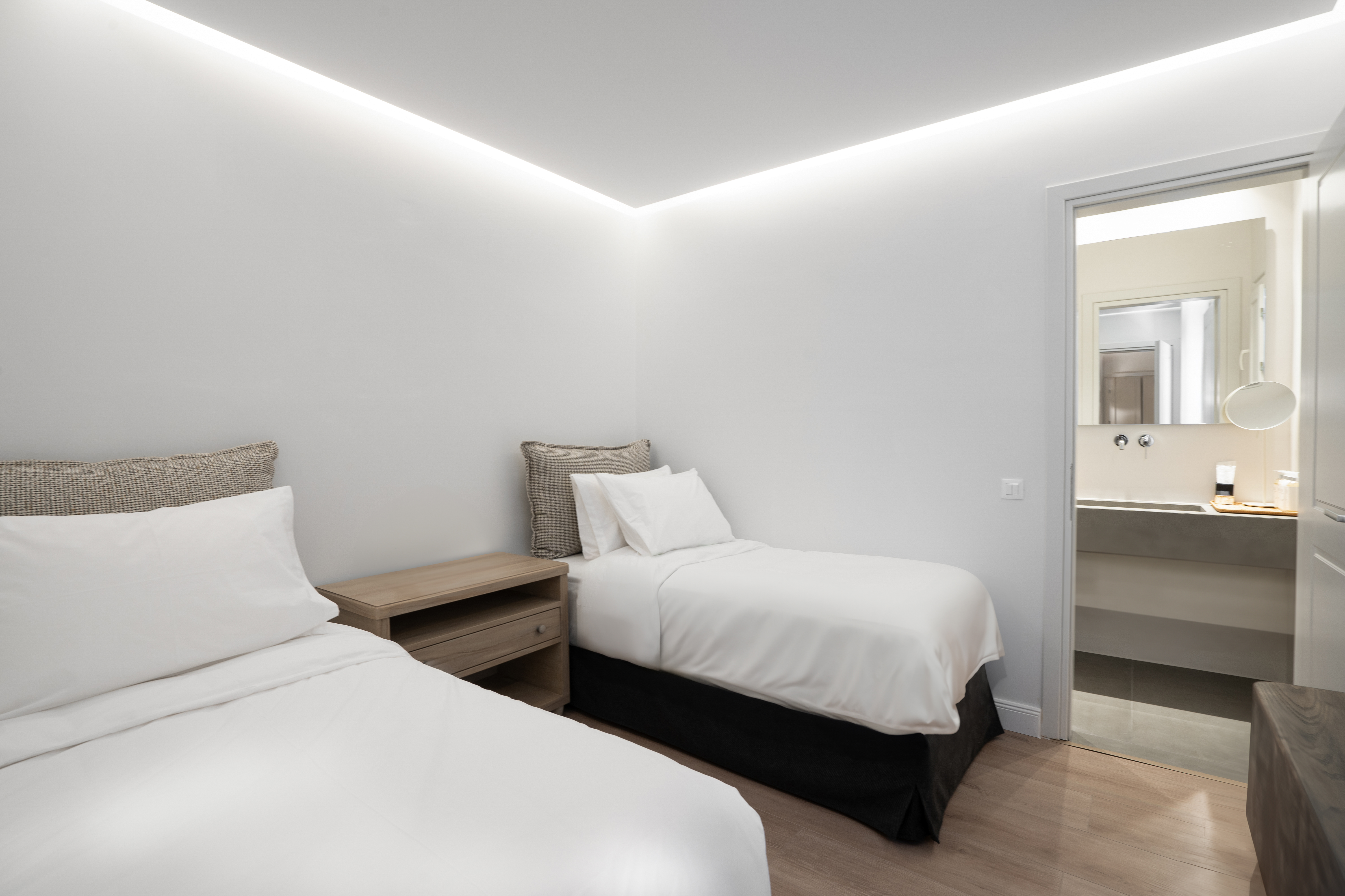 Suite Classic Two Double Beds