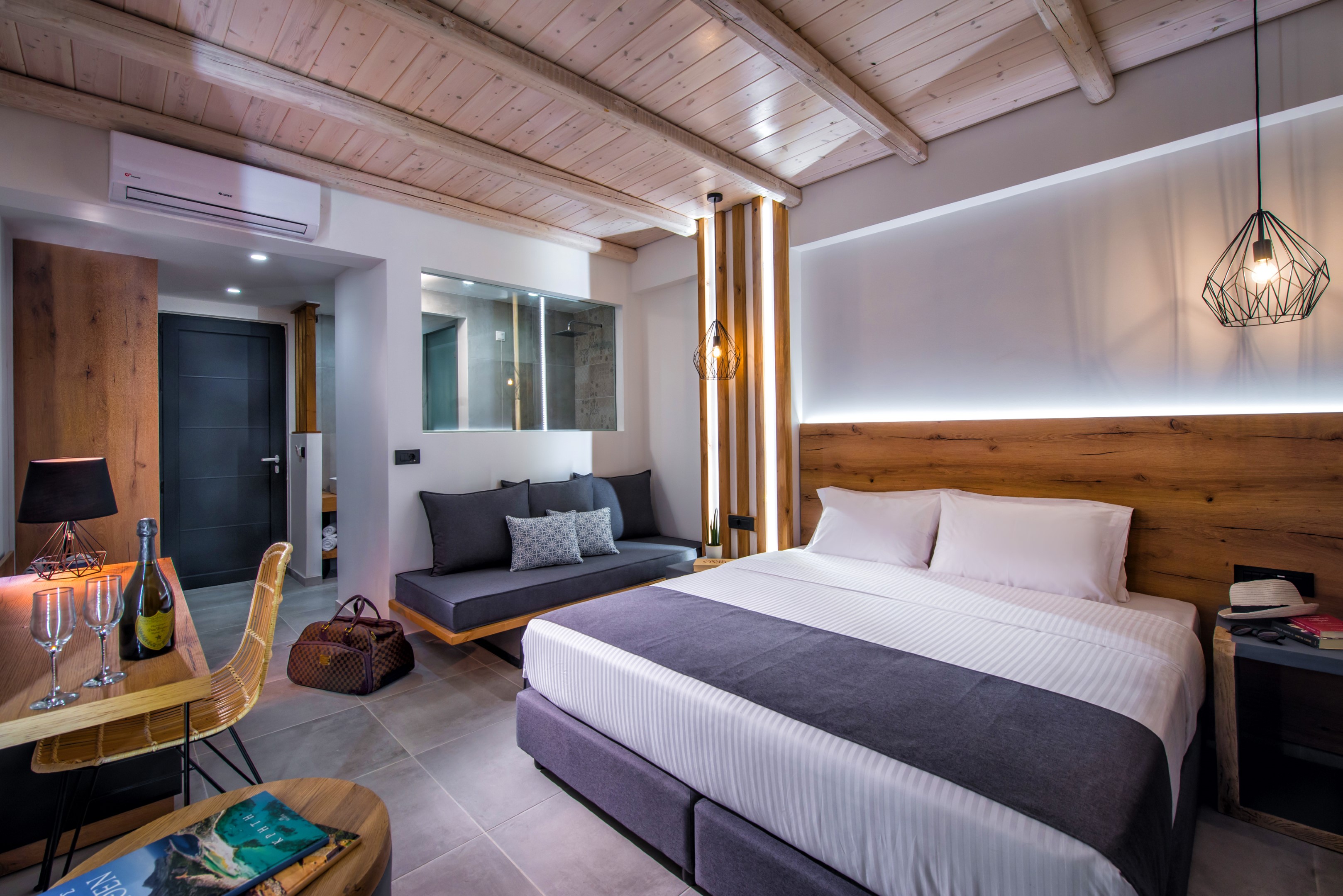 Double or Twin Deluxe