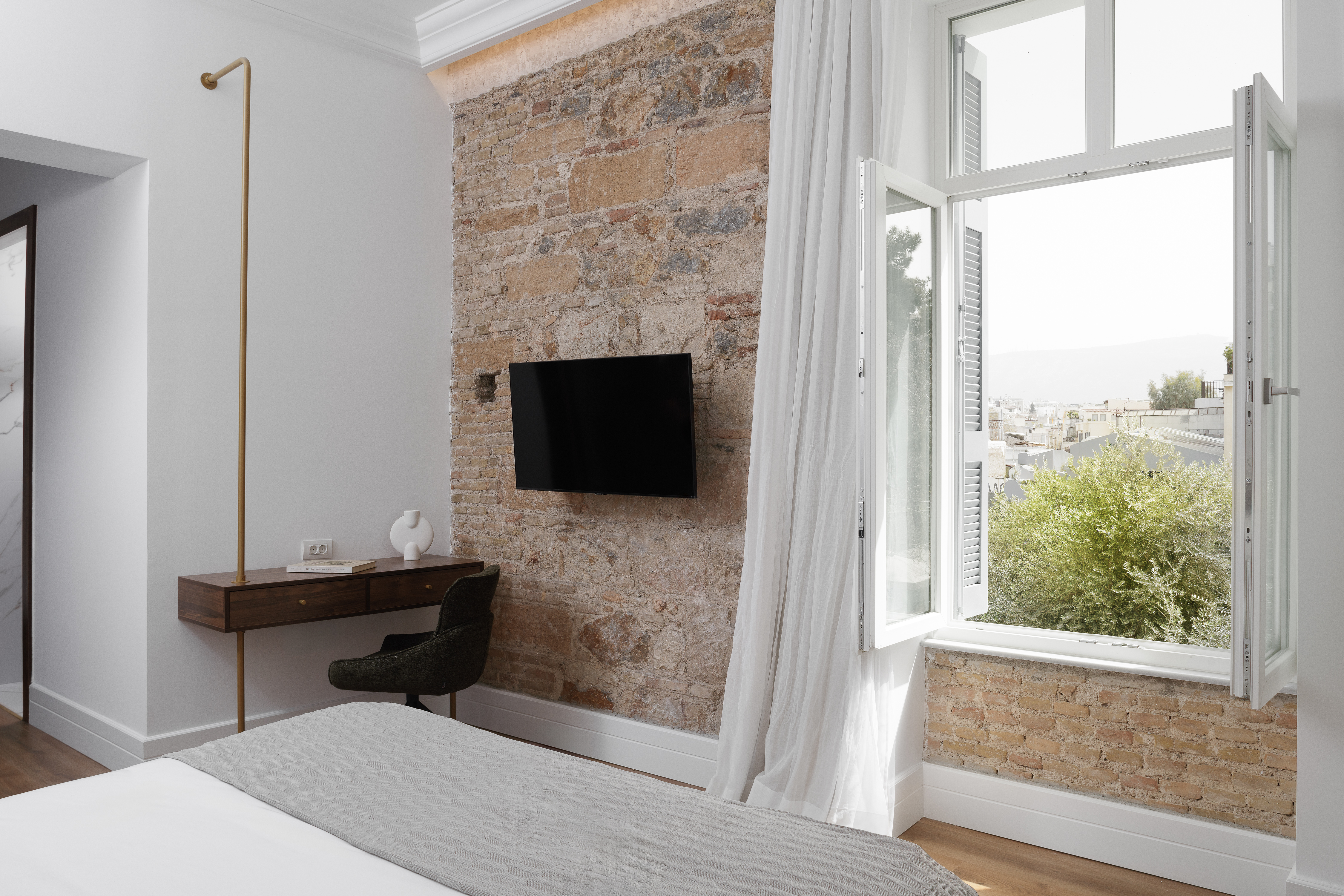 Junior Suite City View