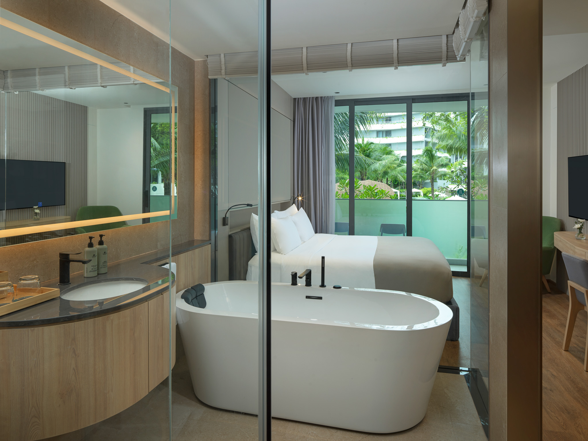 Double or Twin Deluxe