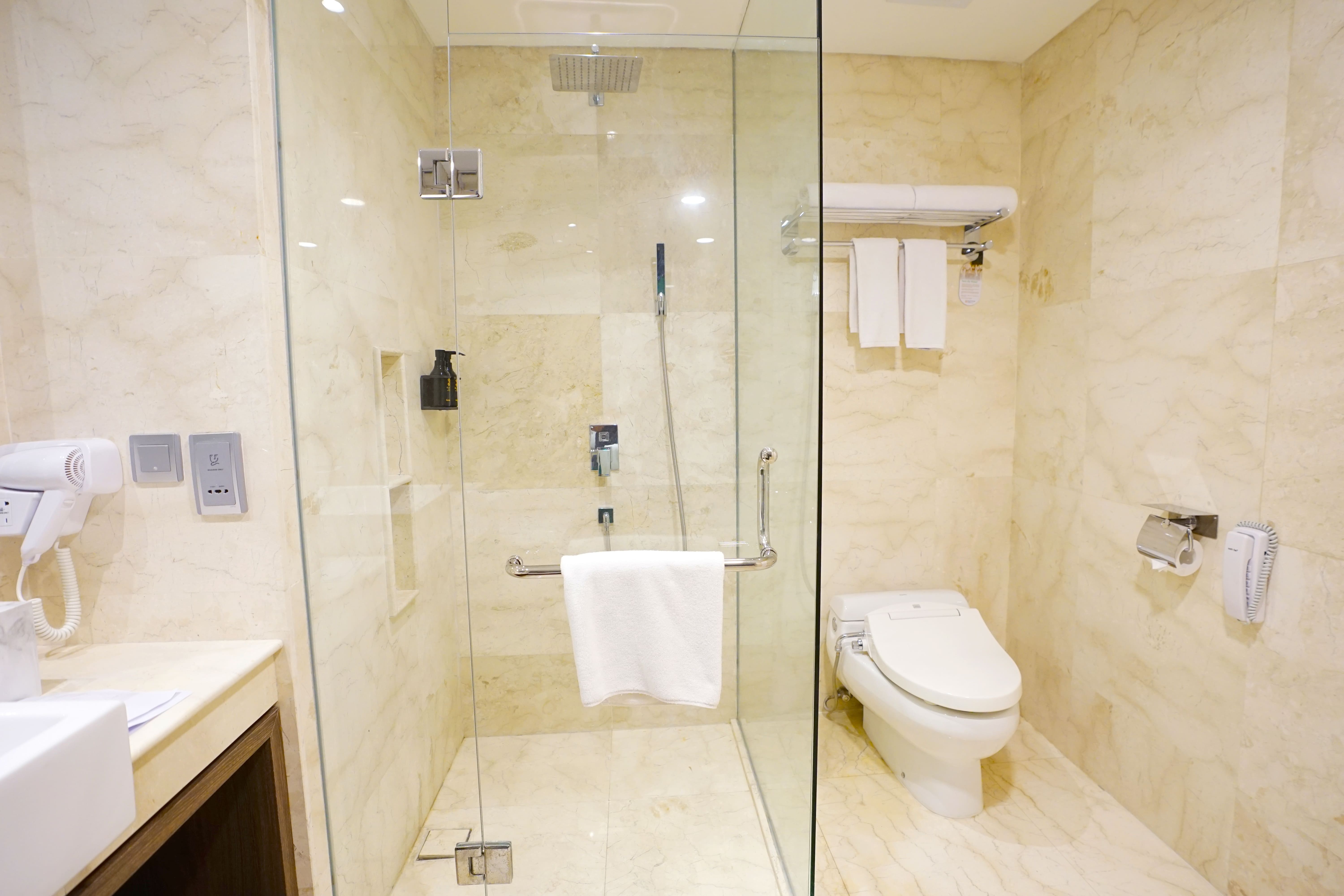 Double or Twin Standard