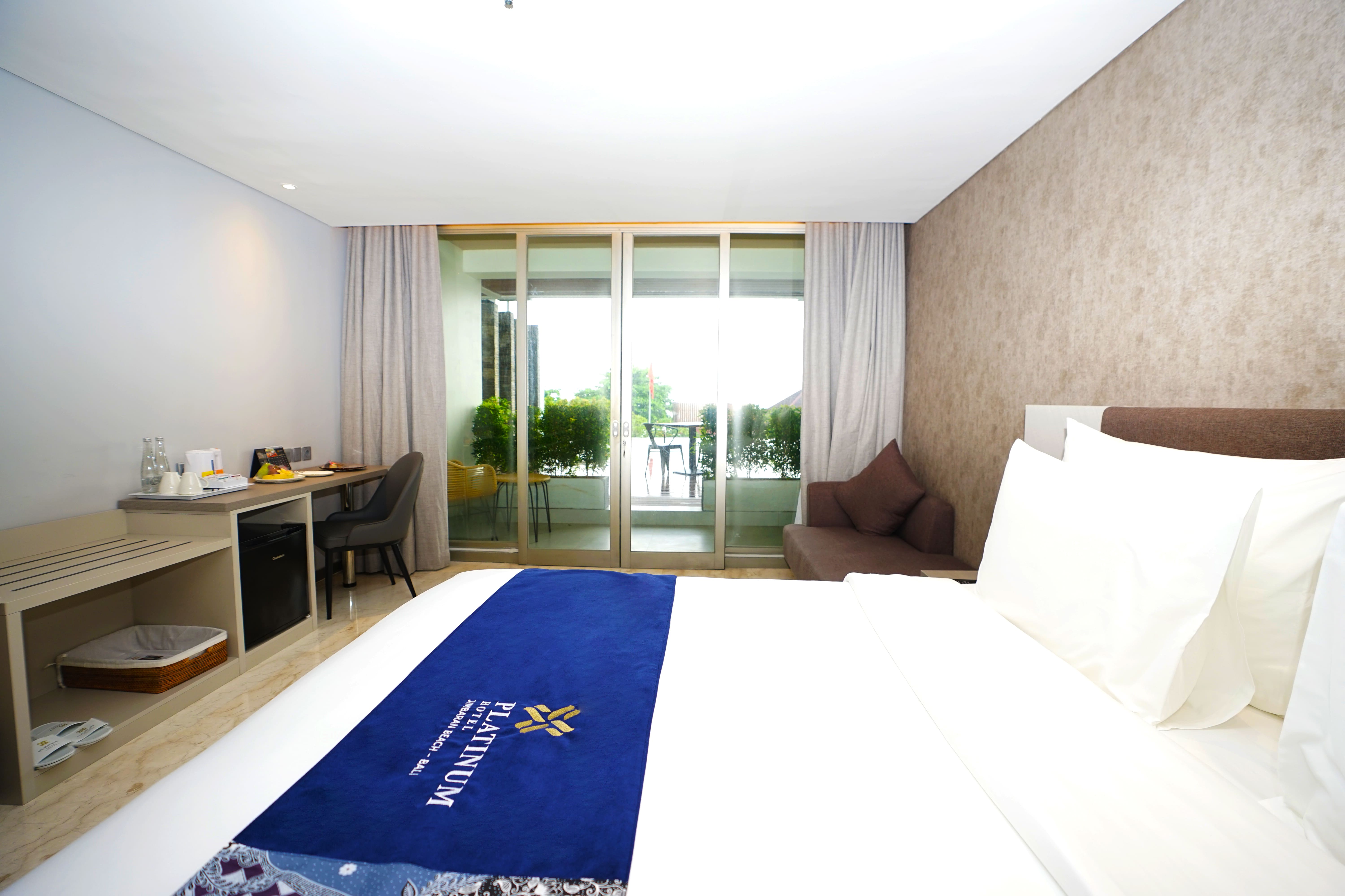 Double or Twin Standard