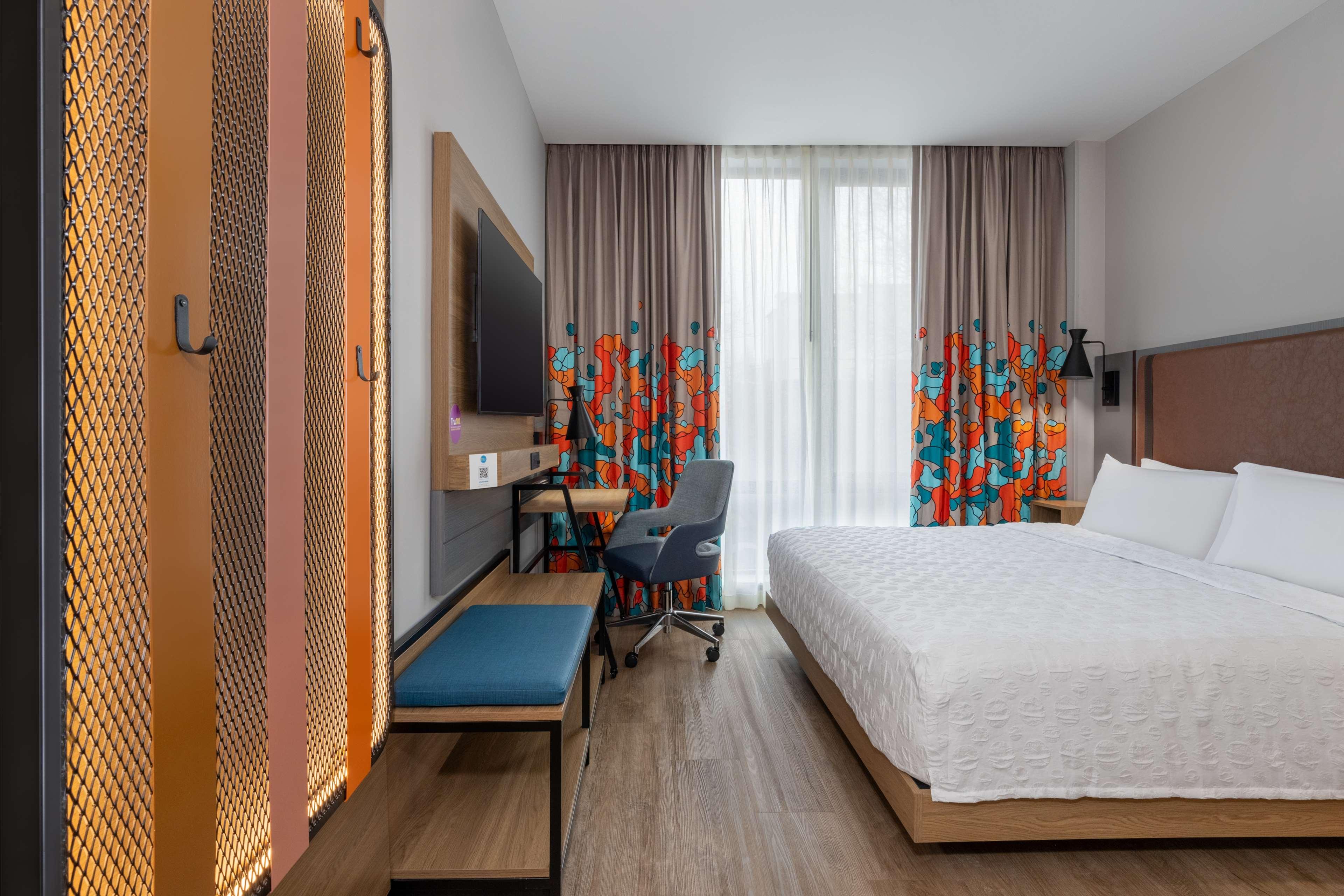 Double Accessible King Size Bed