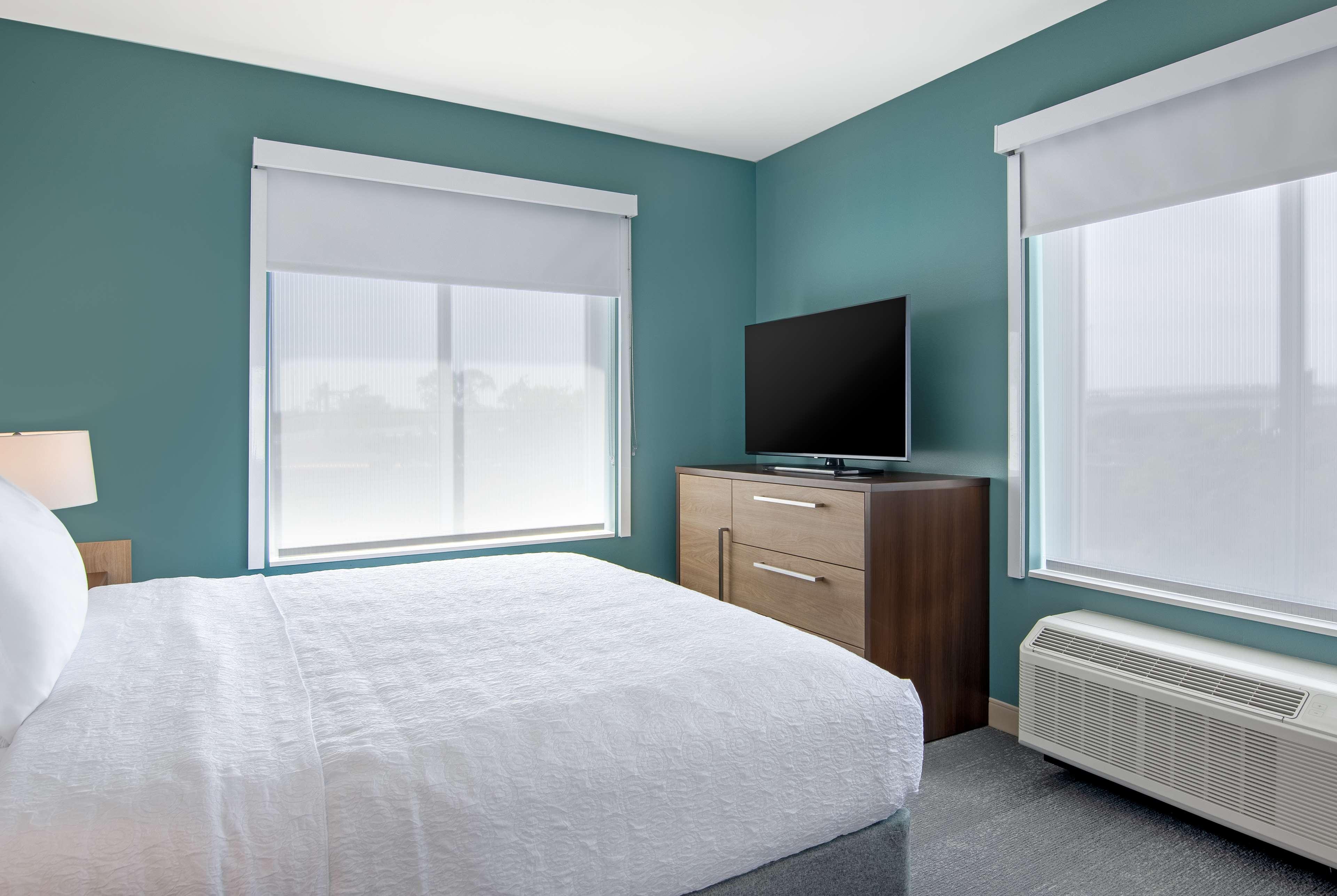 Suite King Bed One Bedroom 