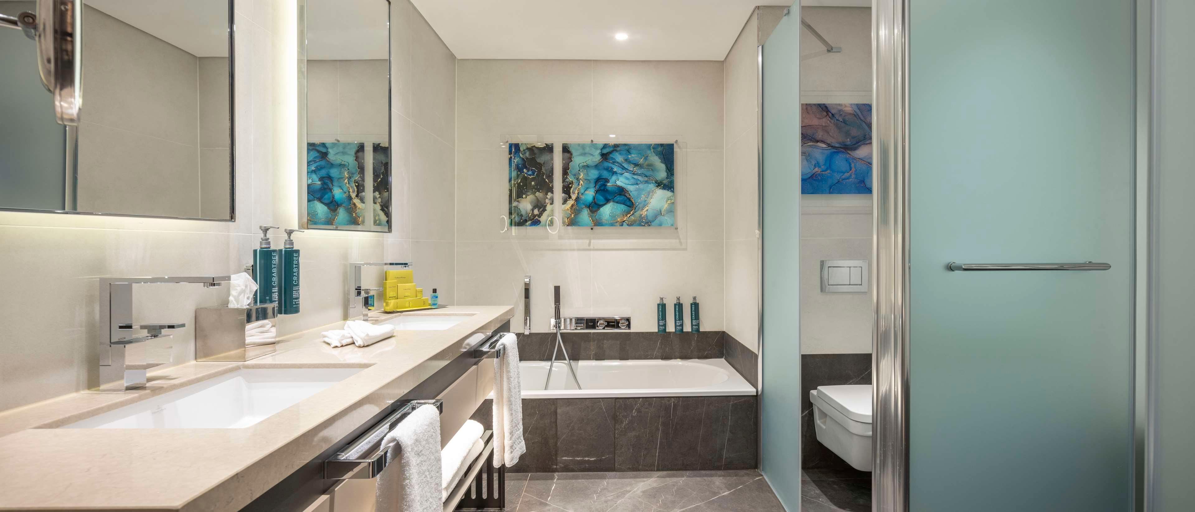 Suite Connecting Room