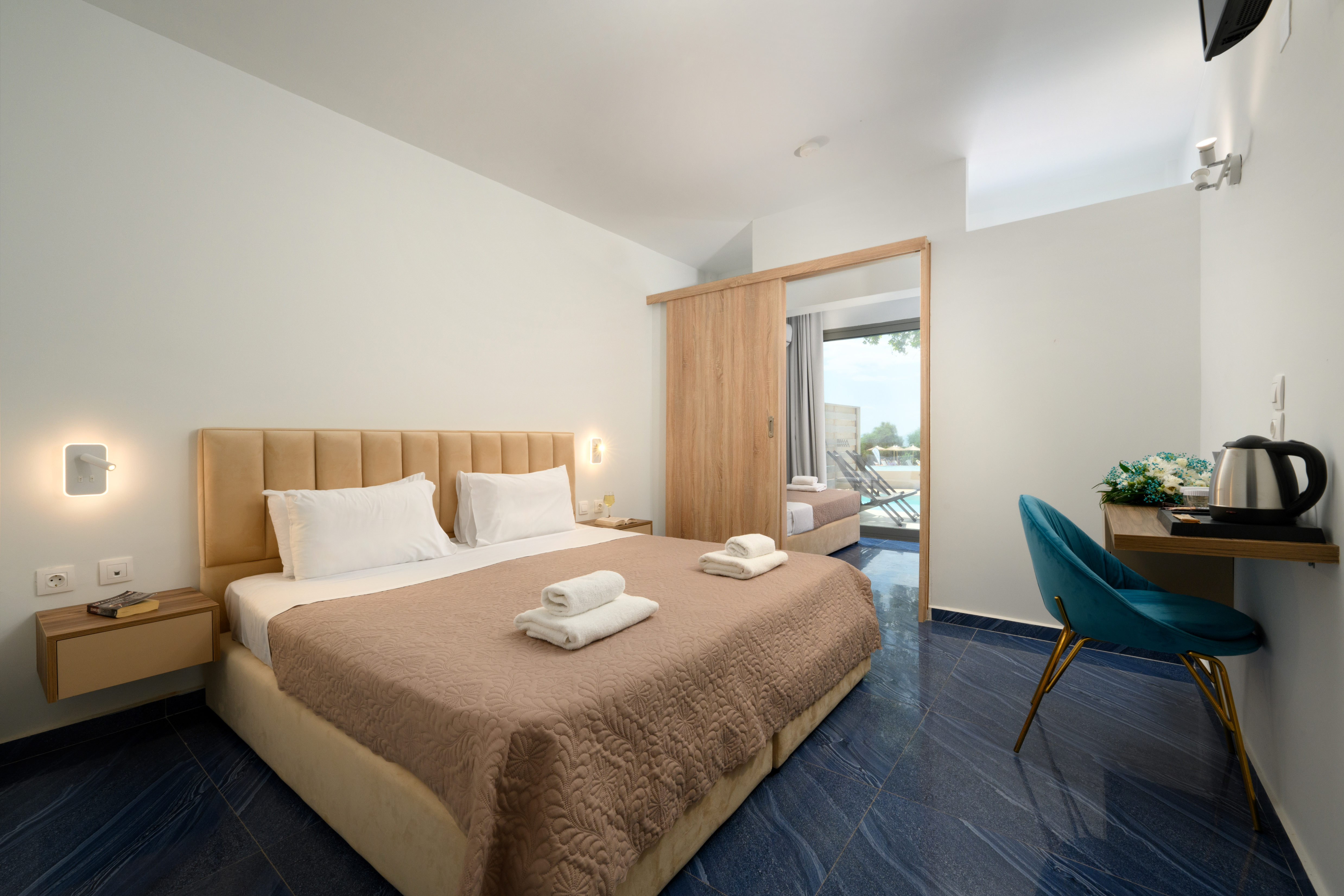 Family Room Deluxe with Private Pool