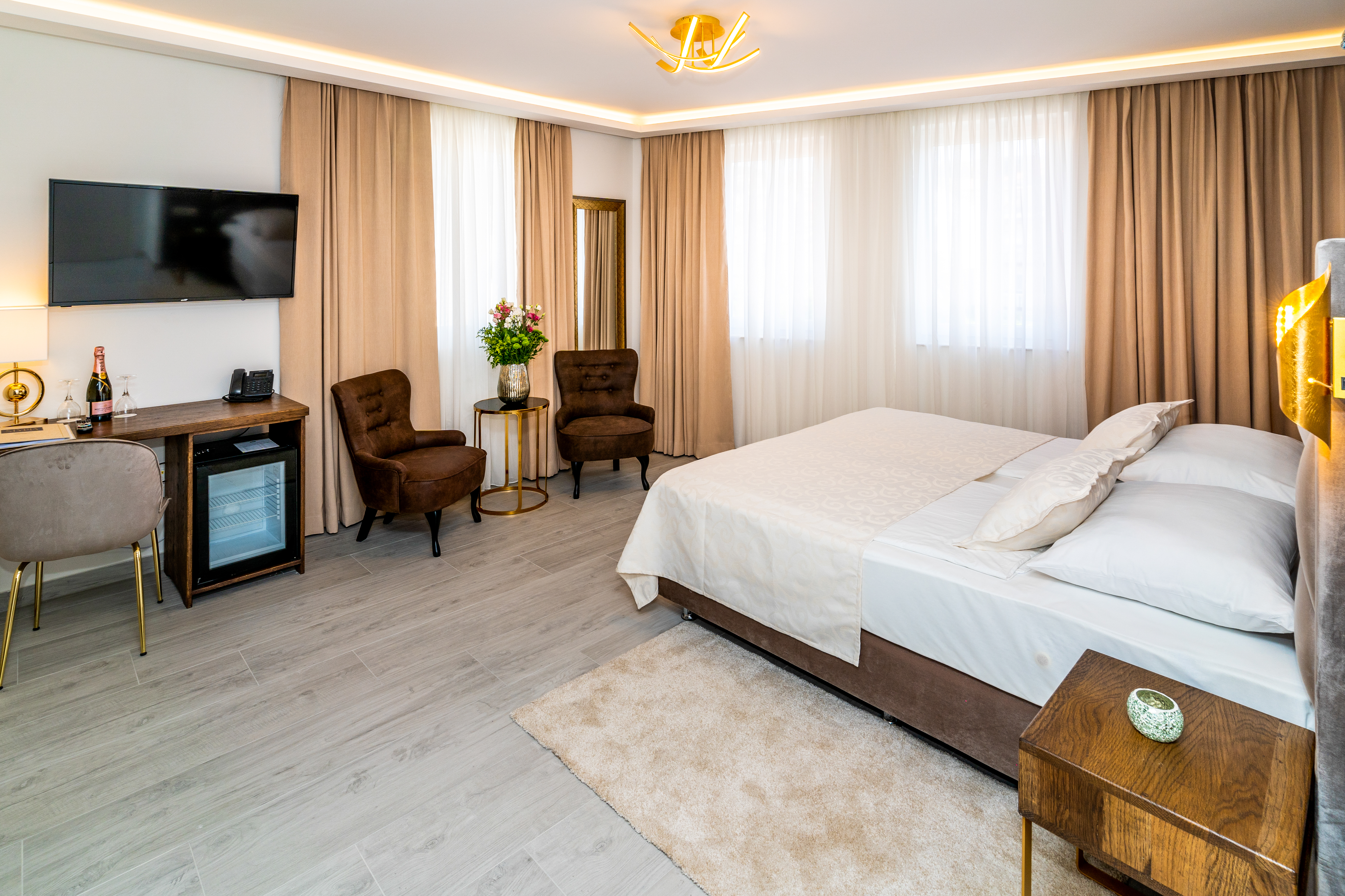 Double or Twin Superior