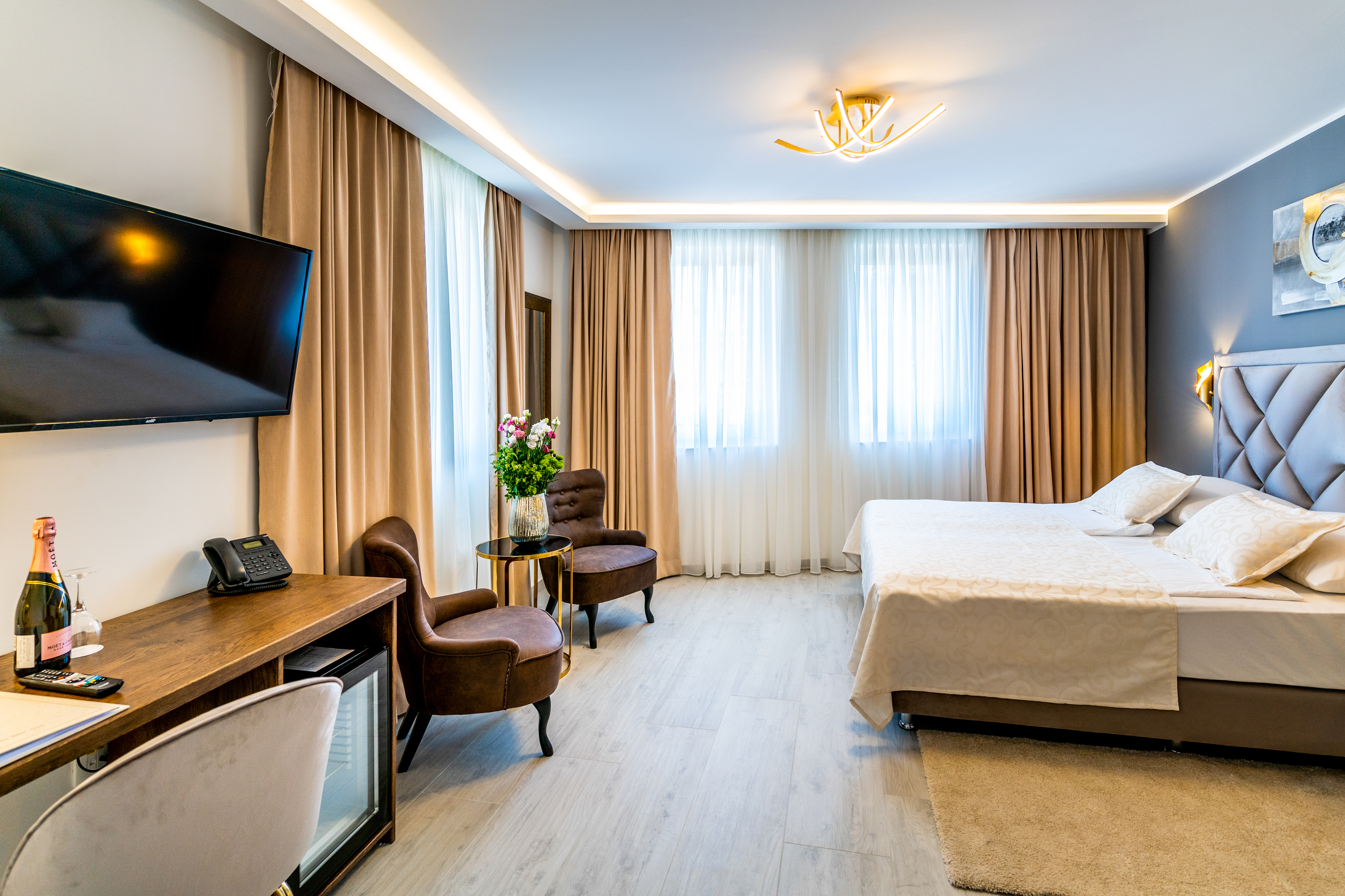 Double or Twin Superior