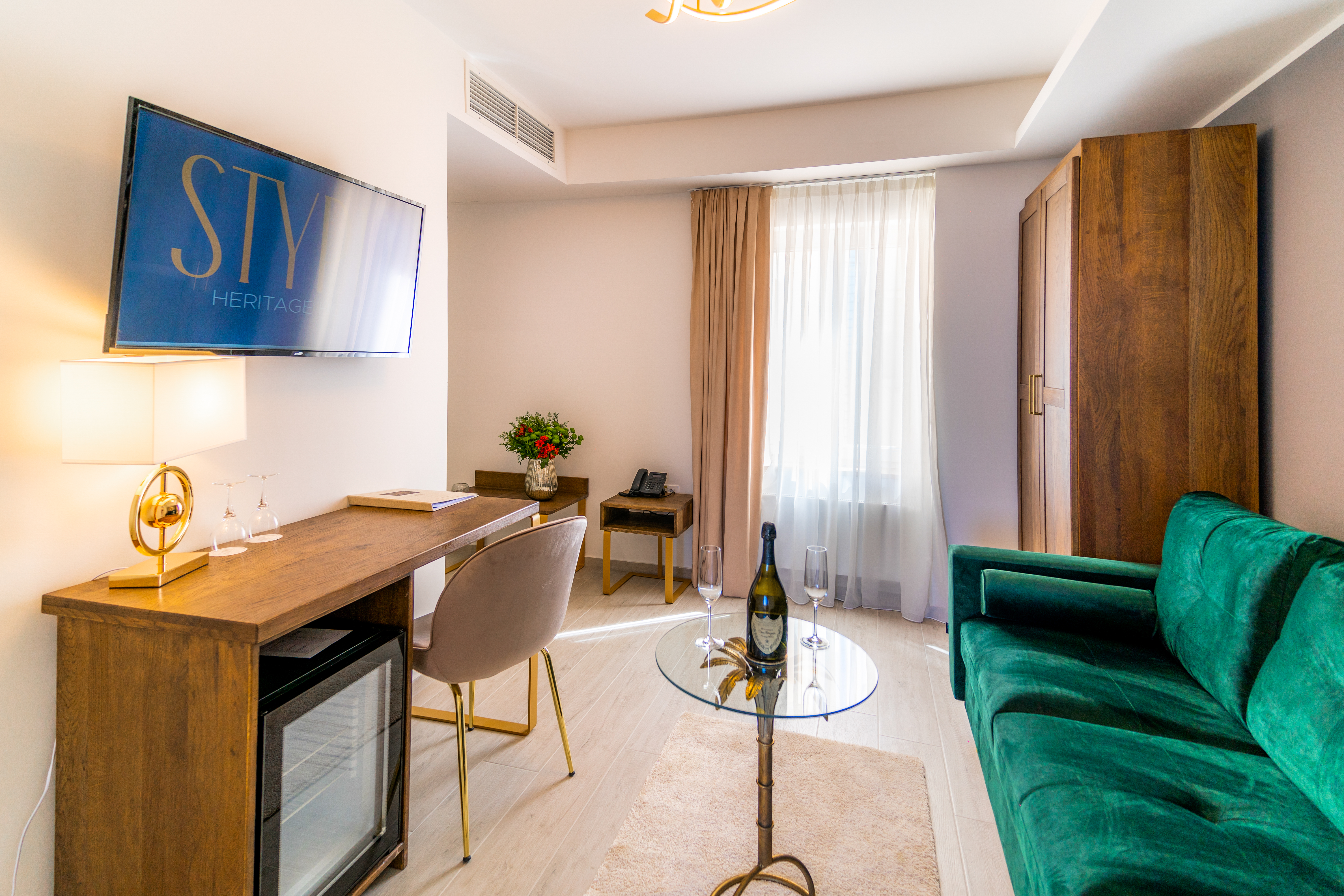 Suite Deluxe with Balcony