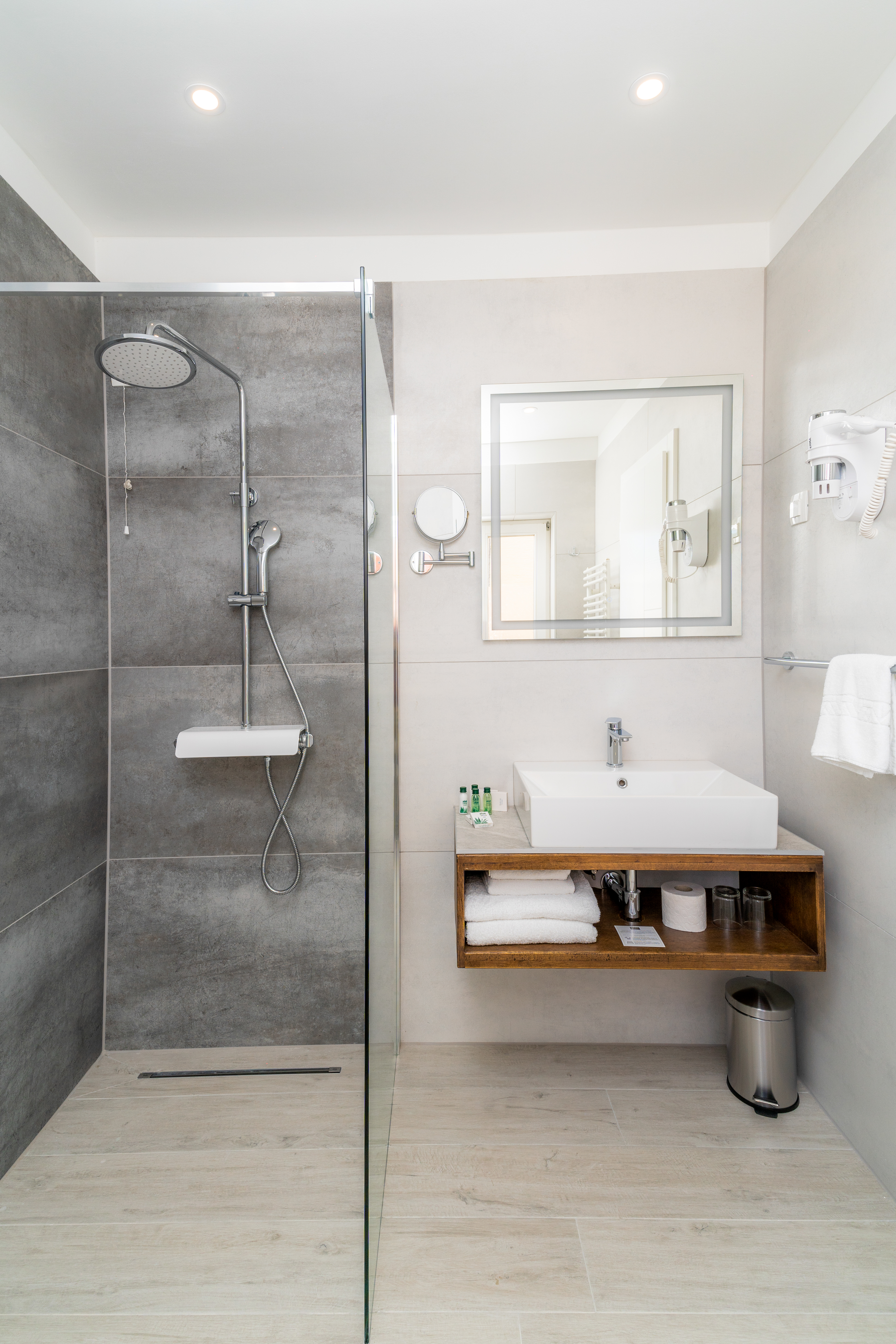 Suite Deluxe with Balcony