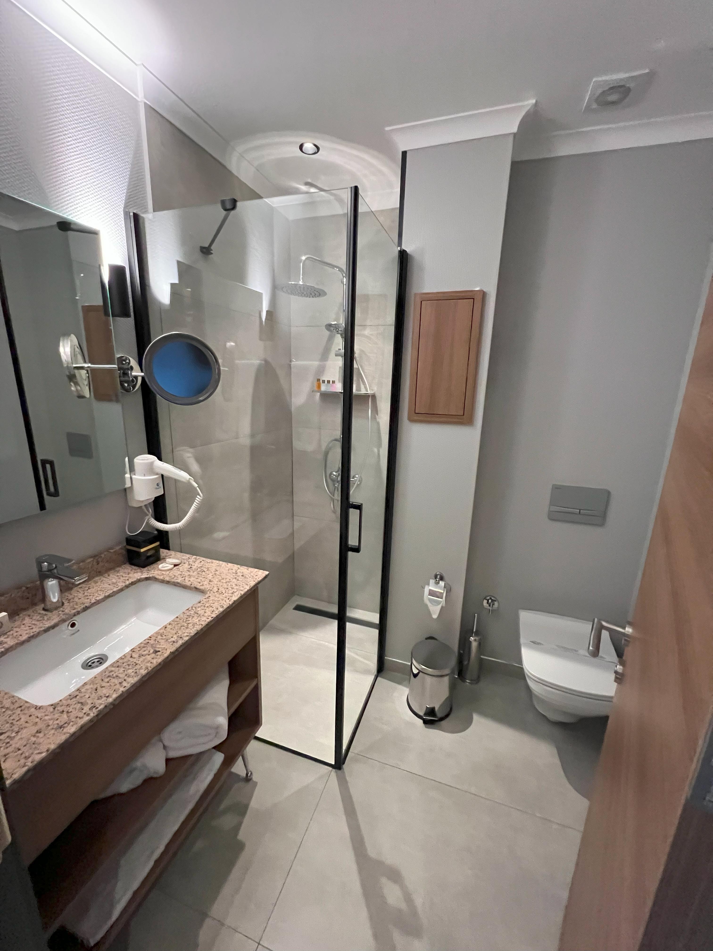 Family Room Accessible Two Double Beds