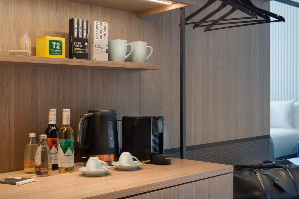 Double King Size Bed