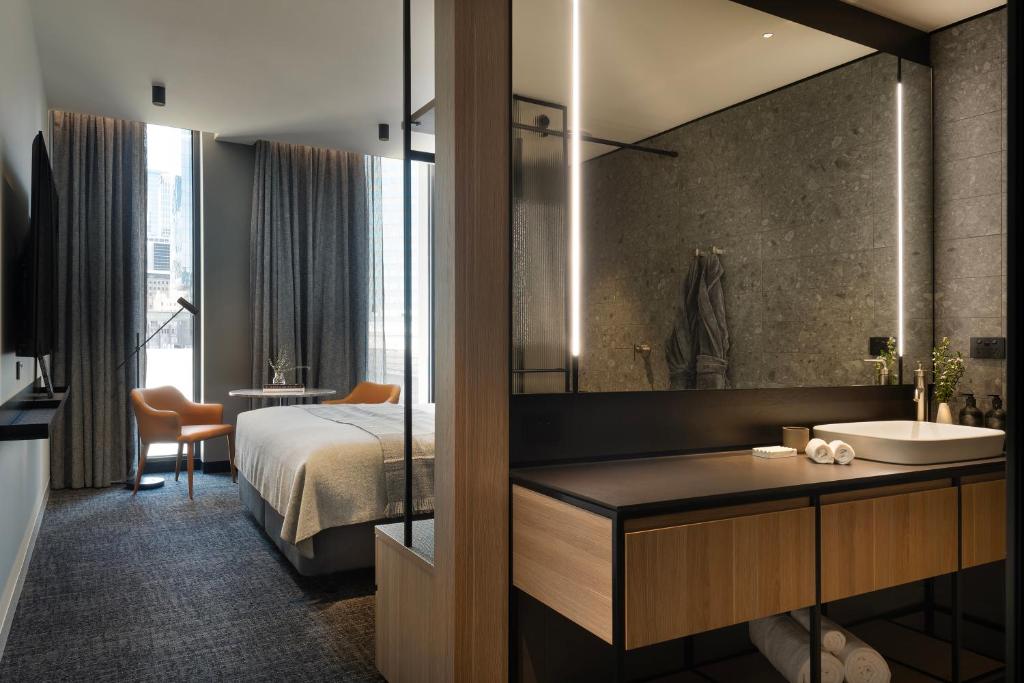 Double King Size Bed