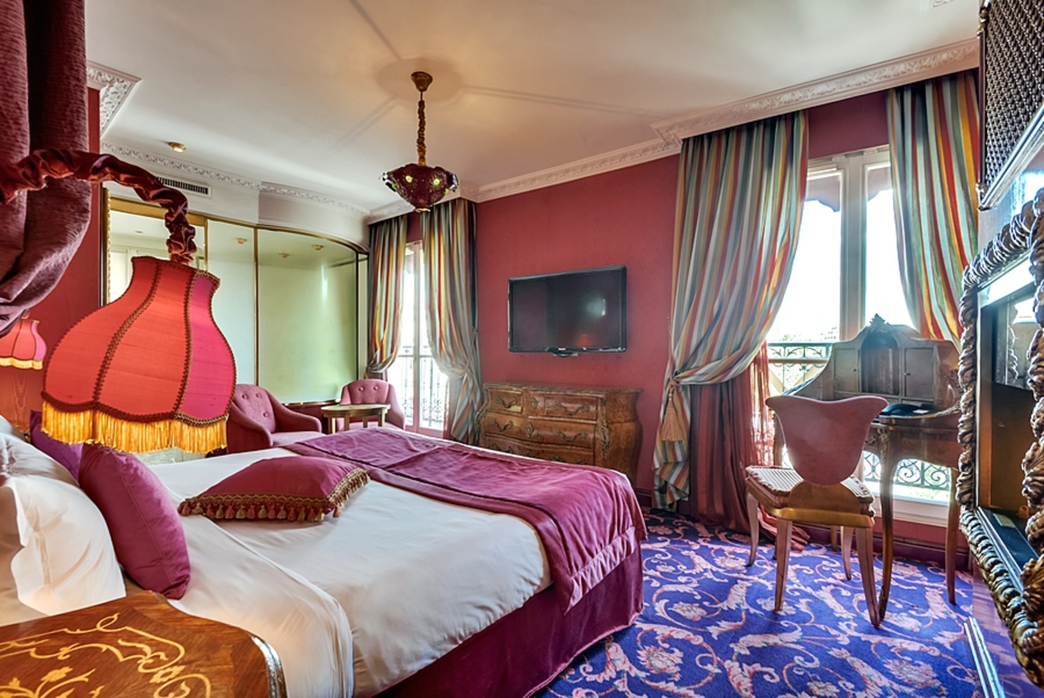 Double or Twin Deluxe