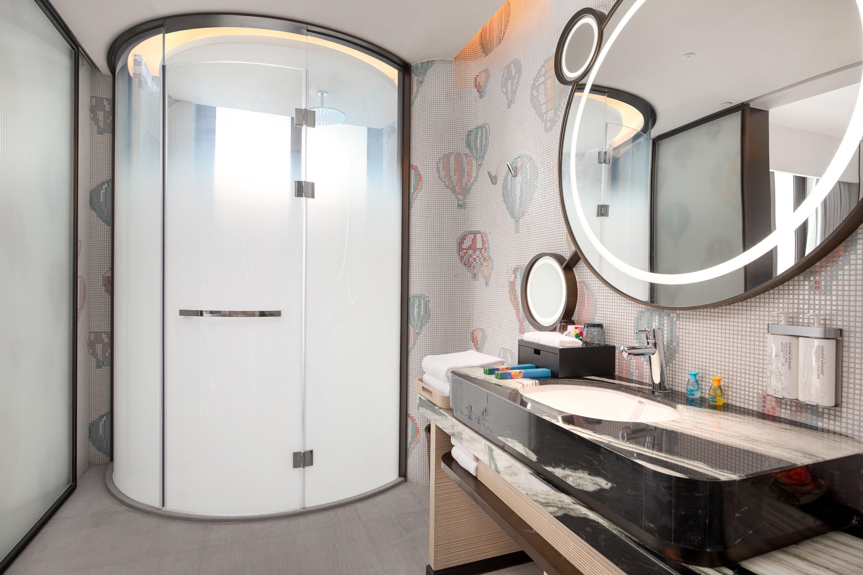 Suite Ocean View Two Double Beds