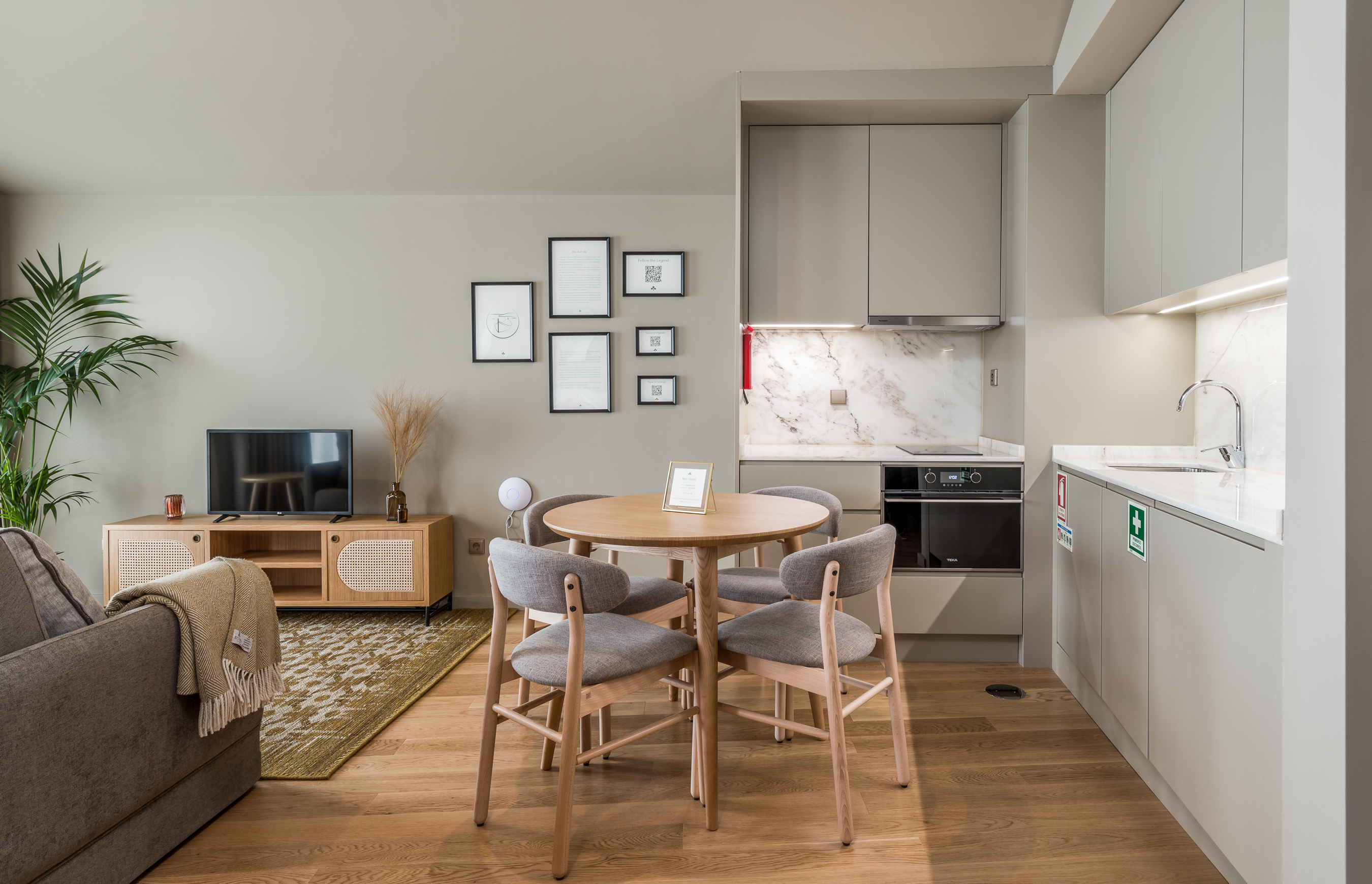 Studio with Air Conditioning