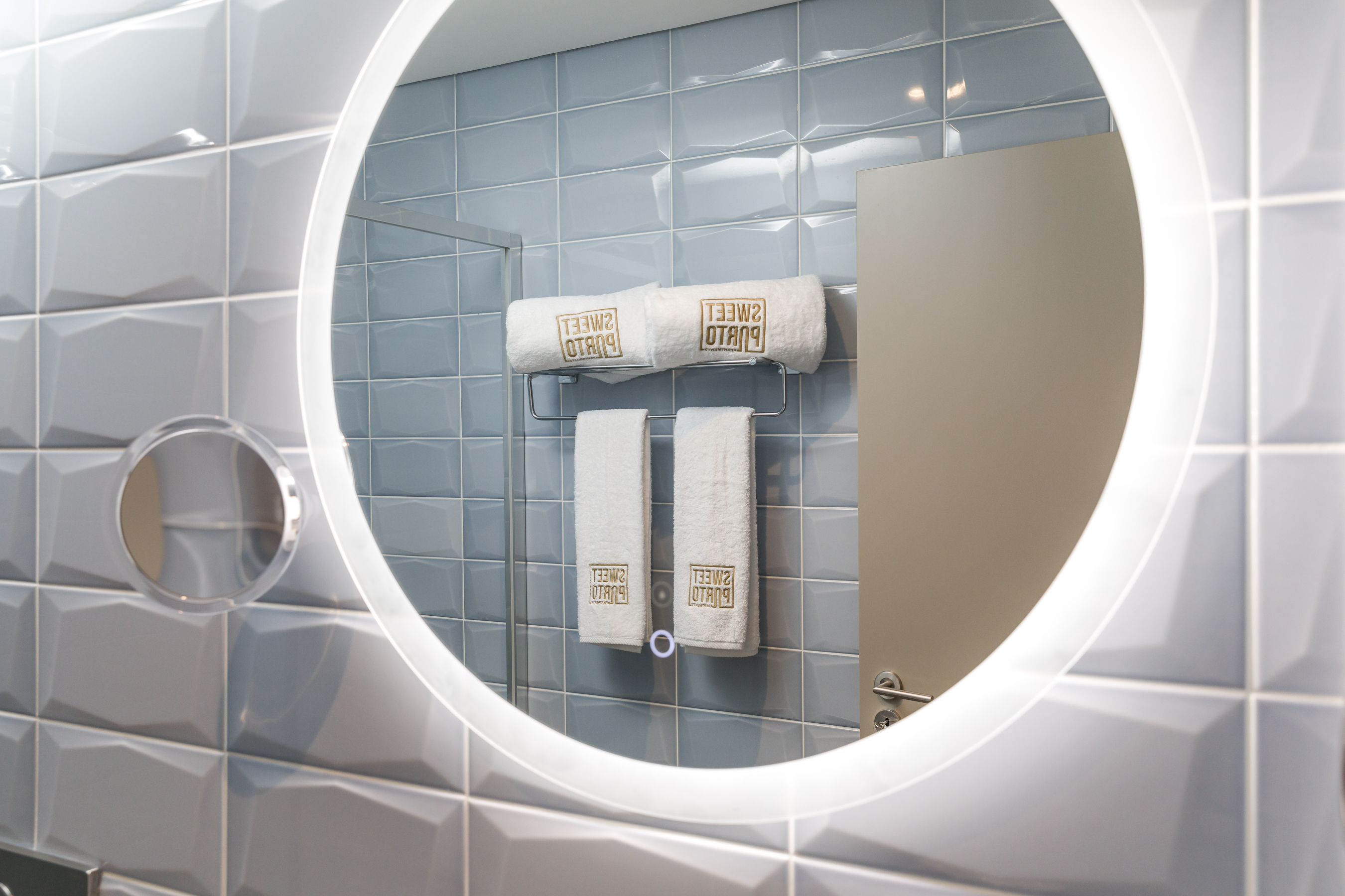 Studio Superior with Balcony