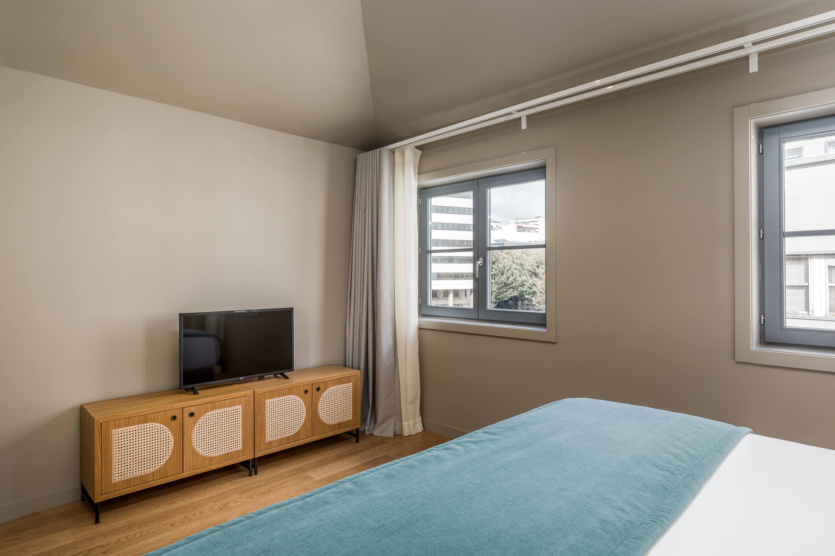 Apartment Deluxe City View