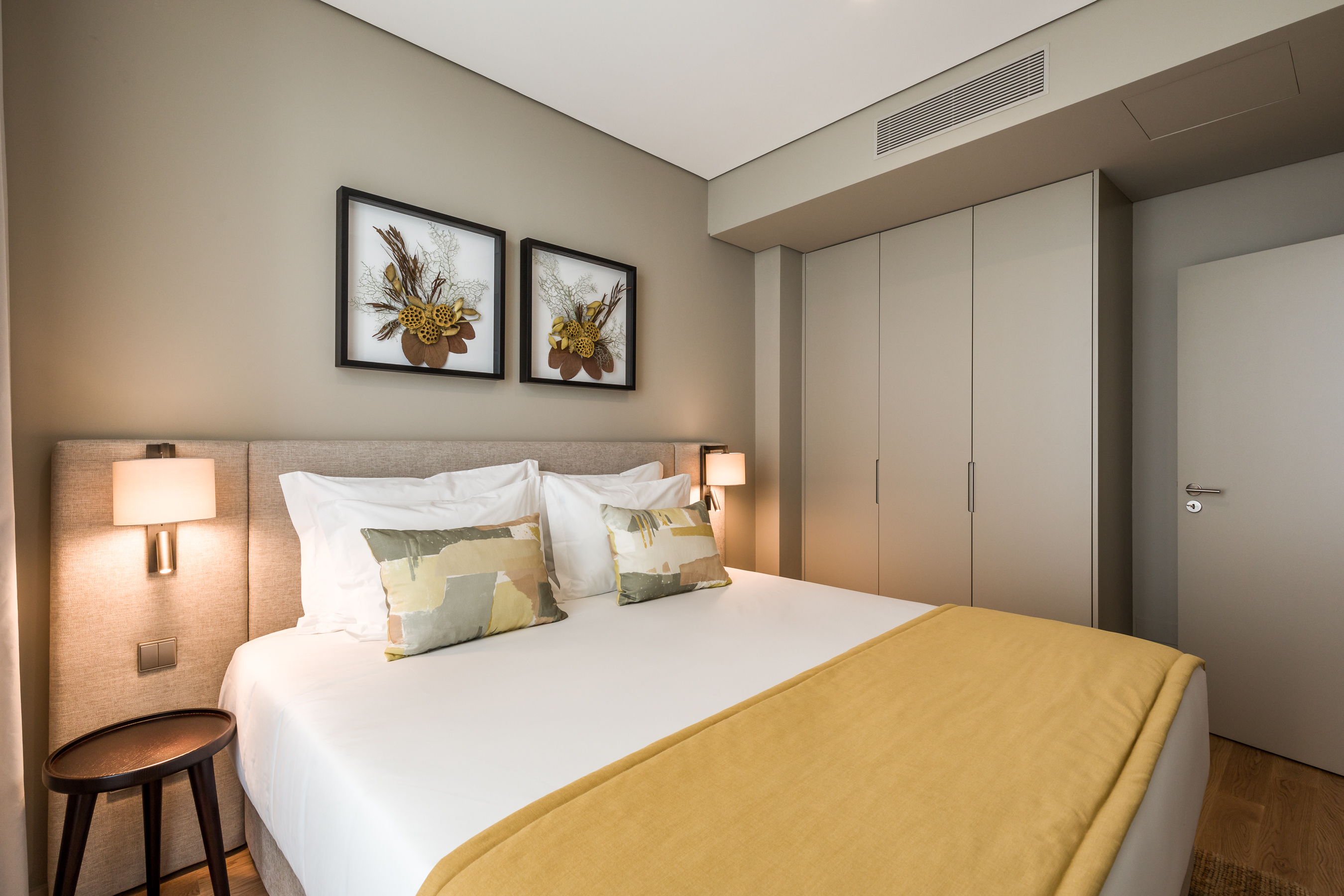 Apartment Deluxe City View