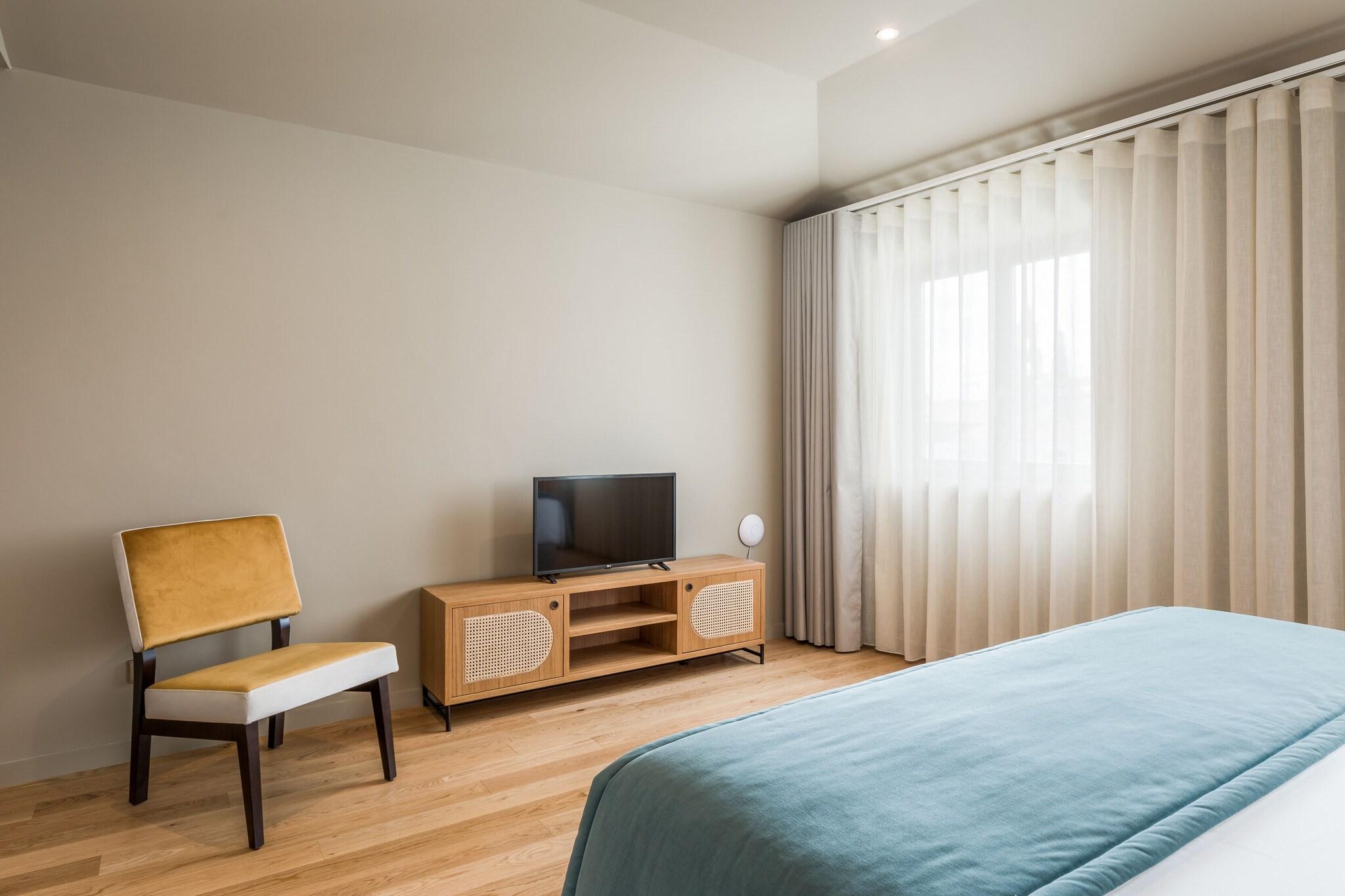 Apartment Superior King Bed