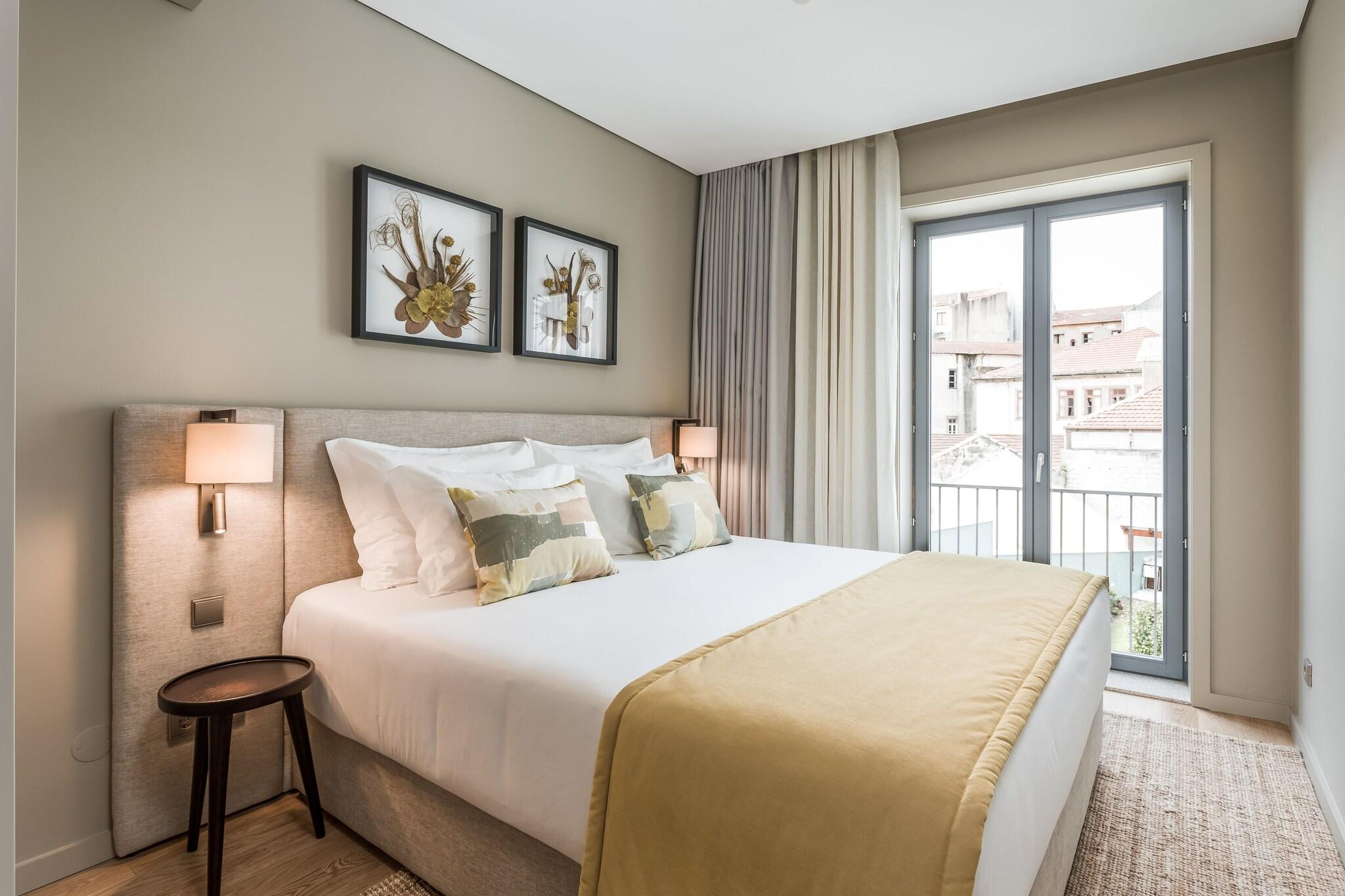 Apartment King Size Bed