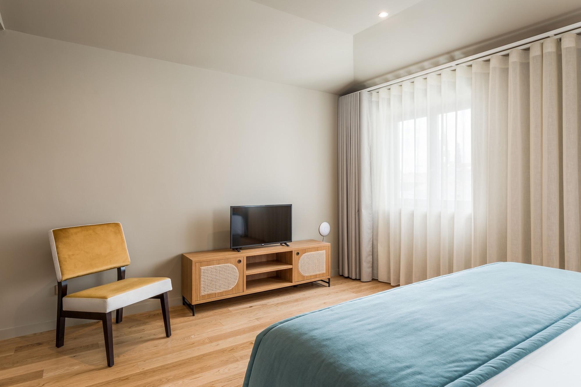 Apartment Superior King Bed