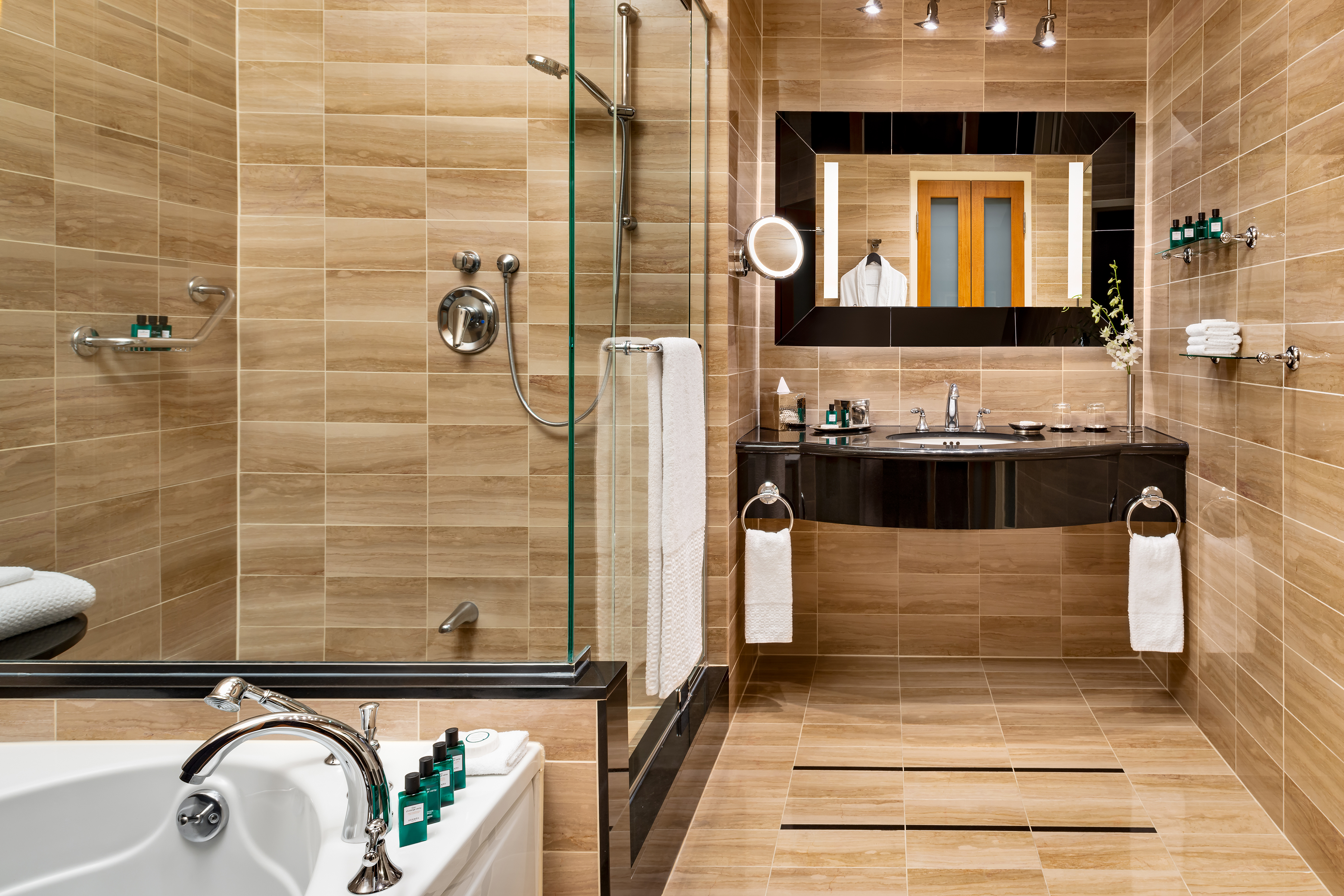 Suite Presidential with Views