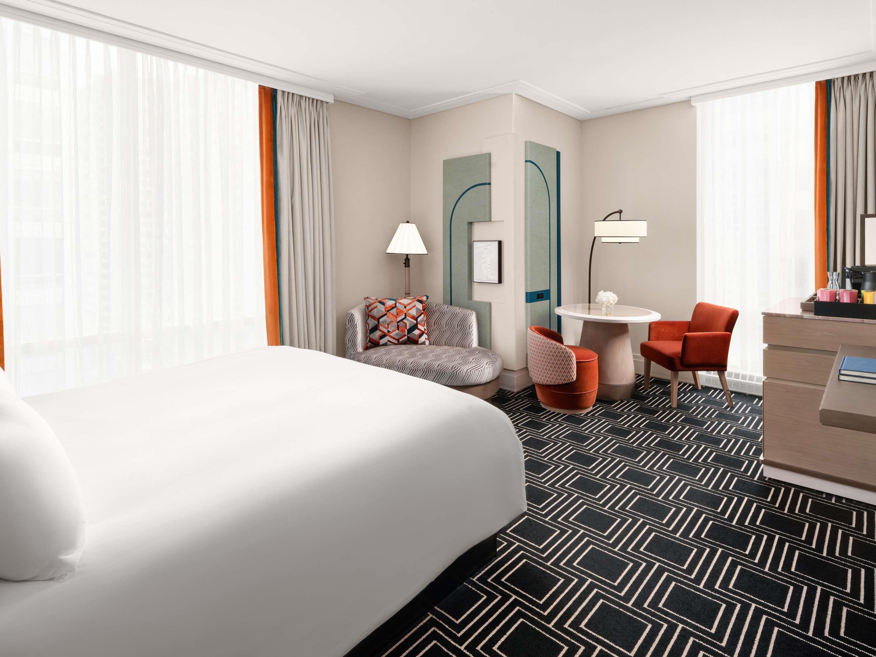 Double Deluxe King Bed