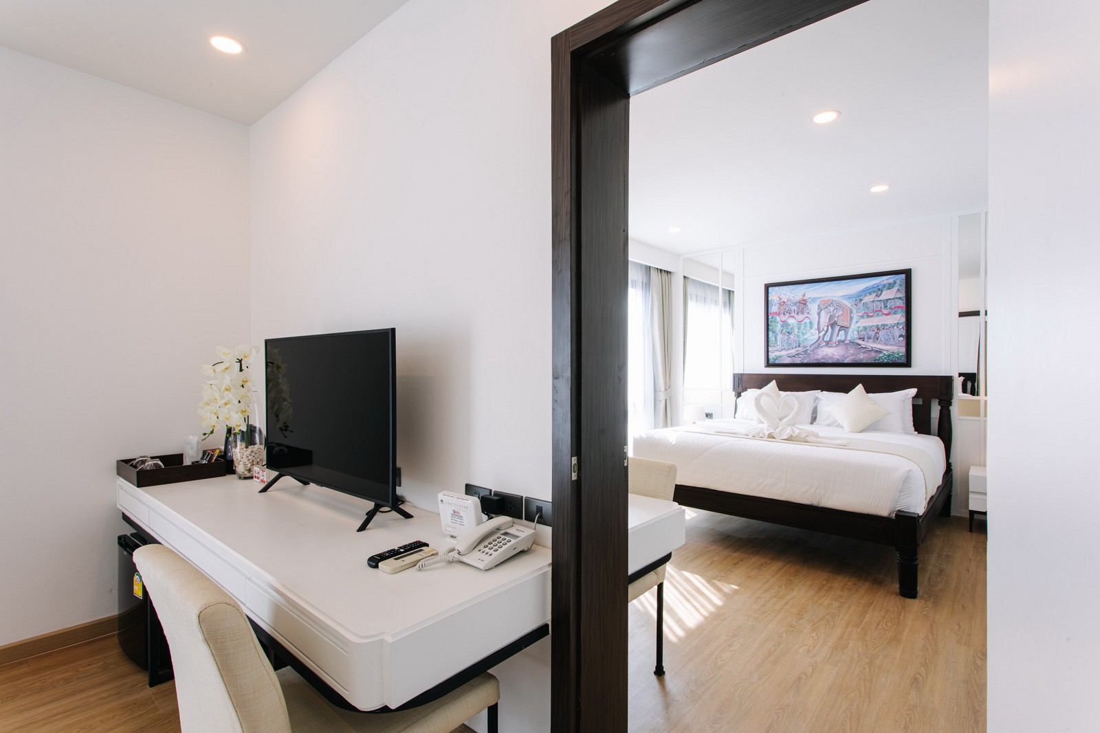 Quadruple Two Bedrooms One Bathroom