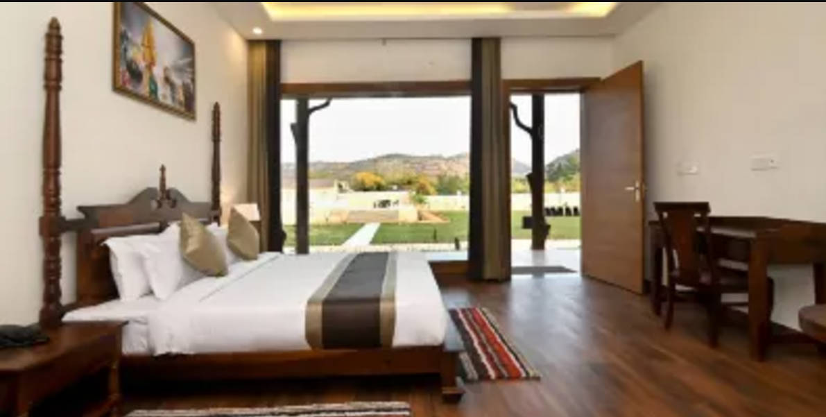 Double Superior Sea View