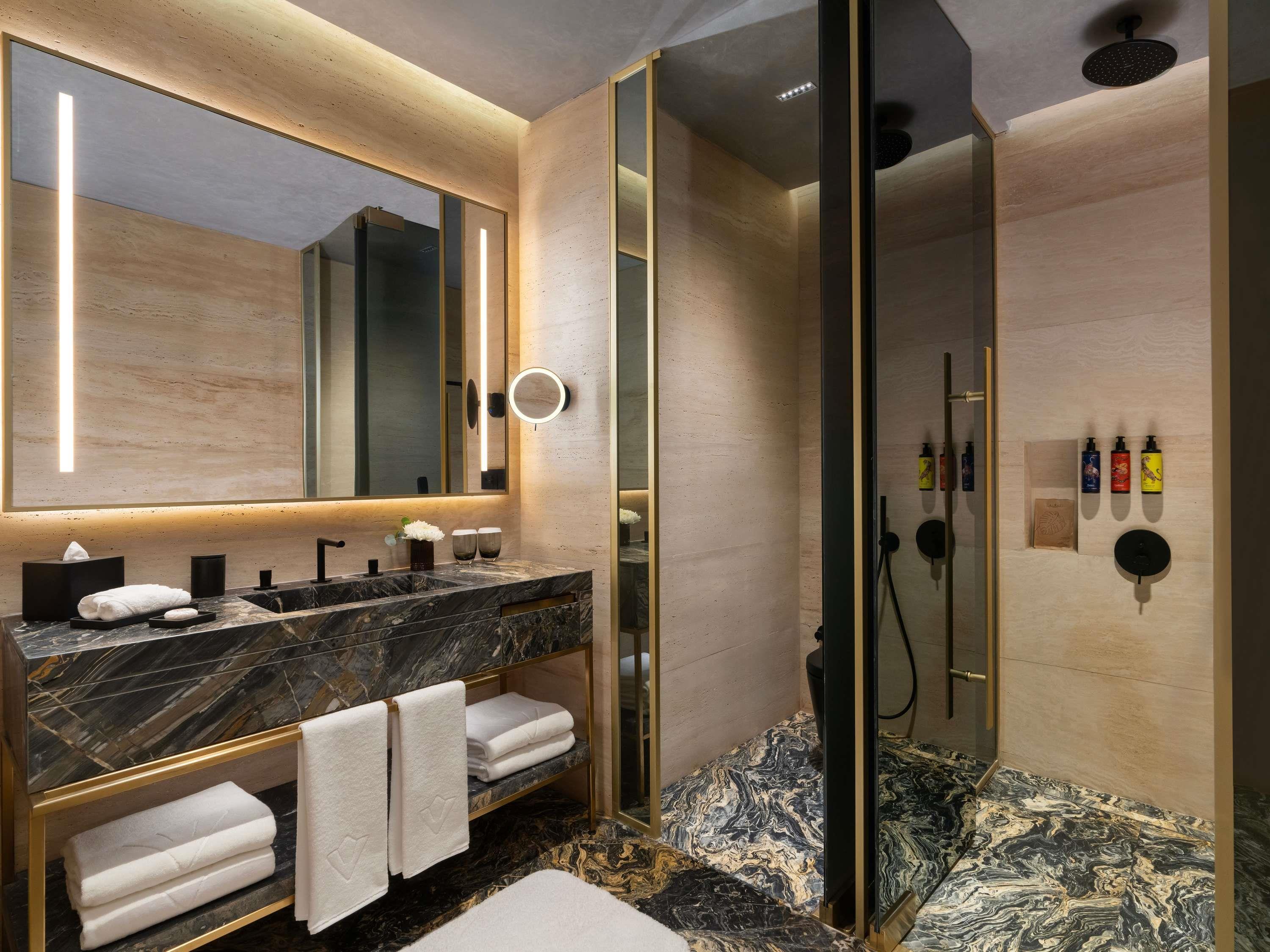 Junior Suite Partial Sea View