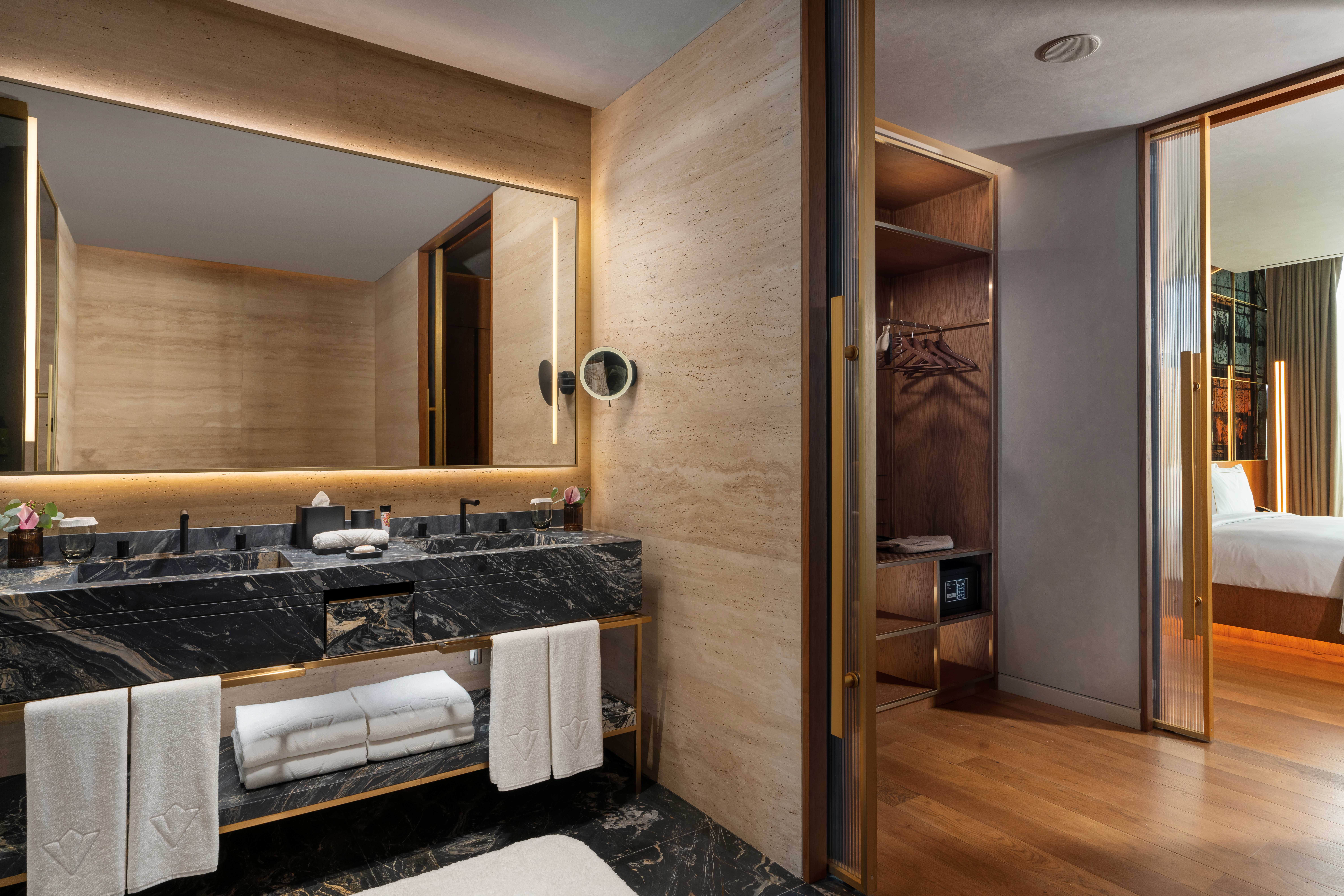 Double Single Premium