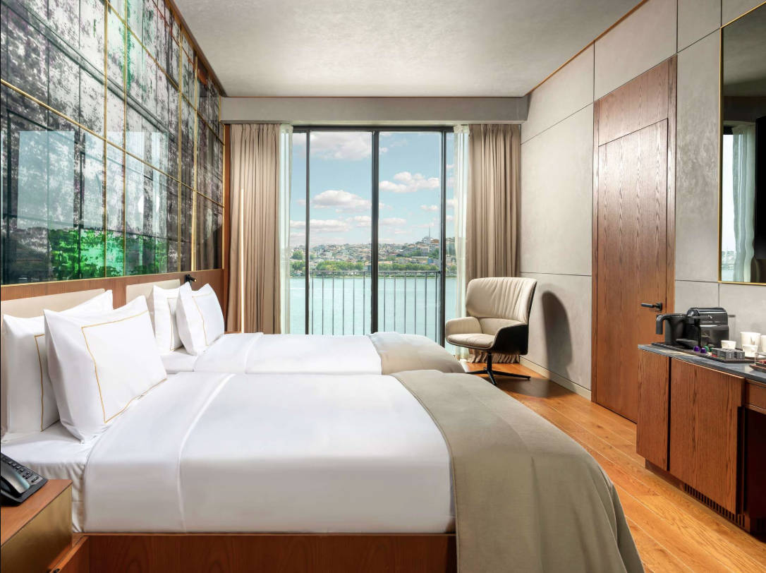 Twin Premium Sea View