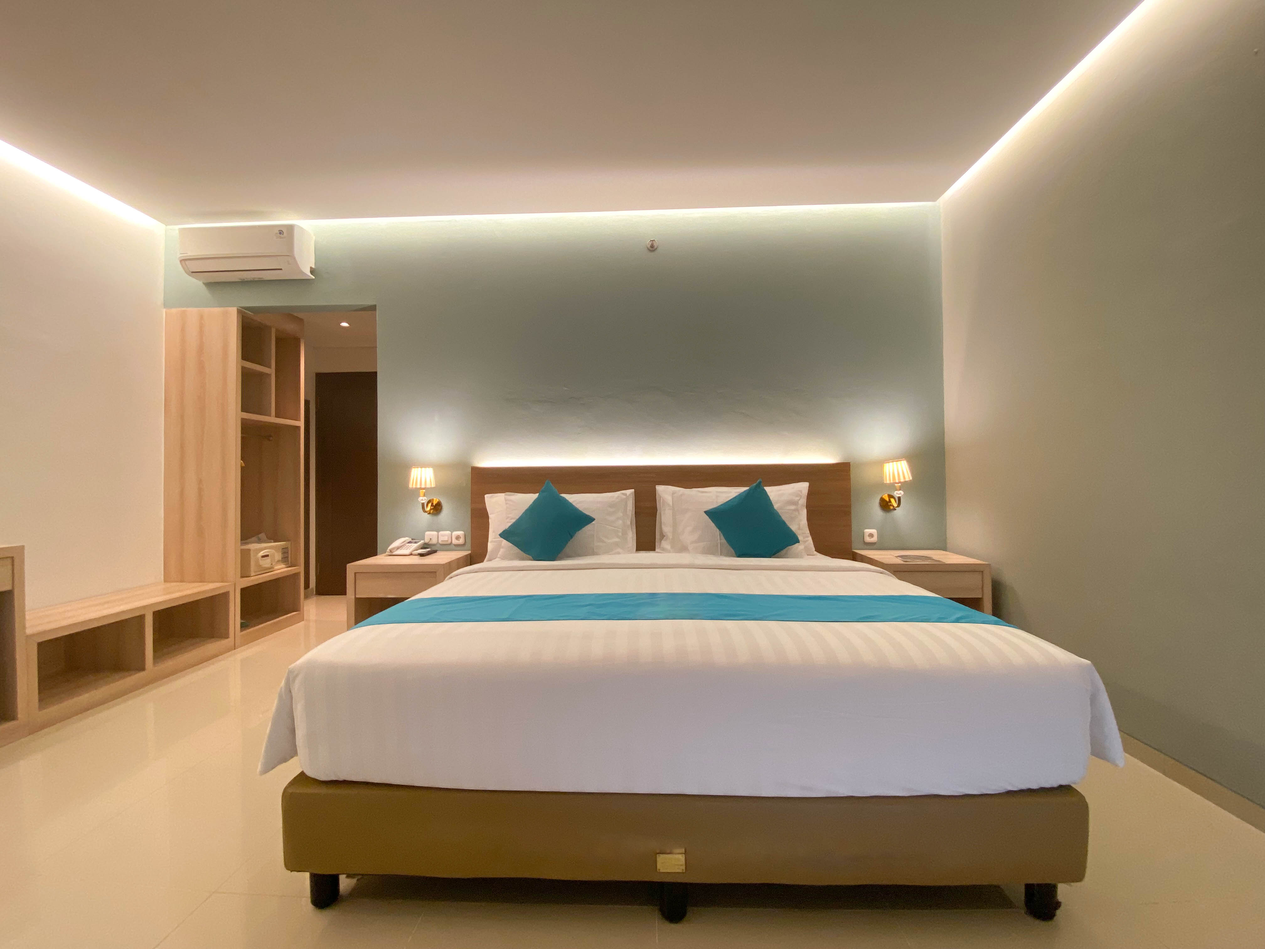 Double Single One Bed