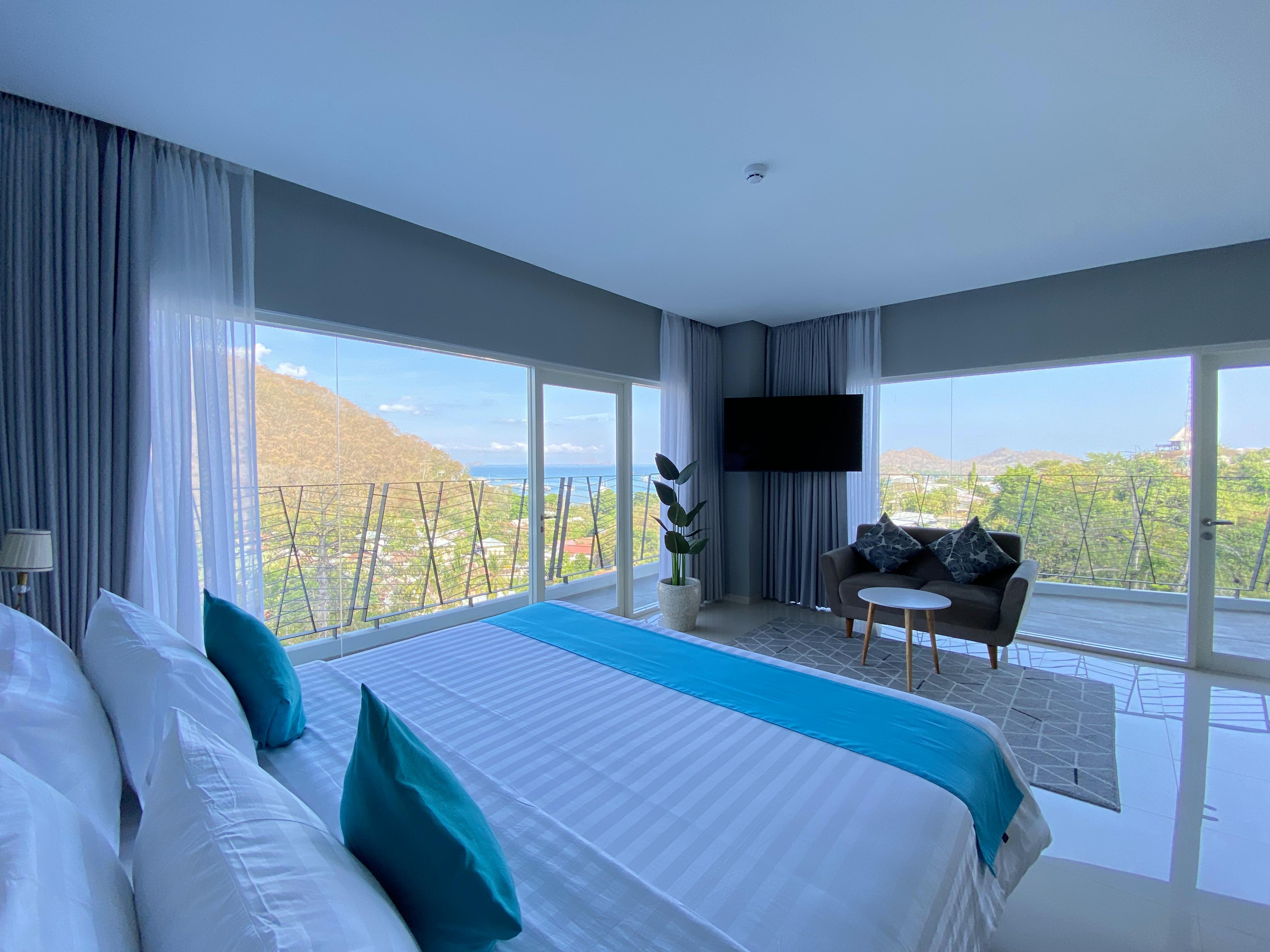 Junior Suite One Bedroom One Bathroom