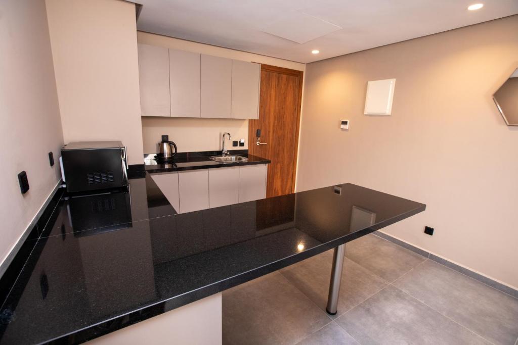 Double Queen Size Bed