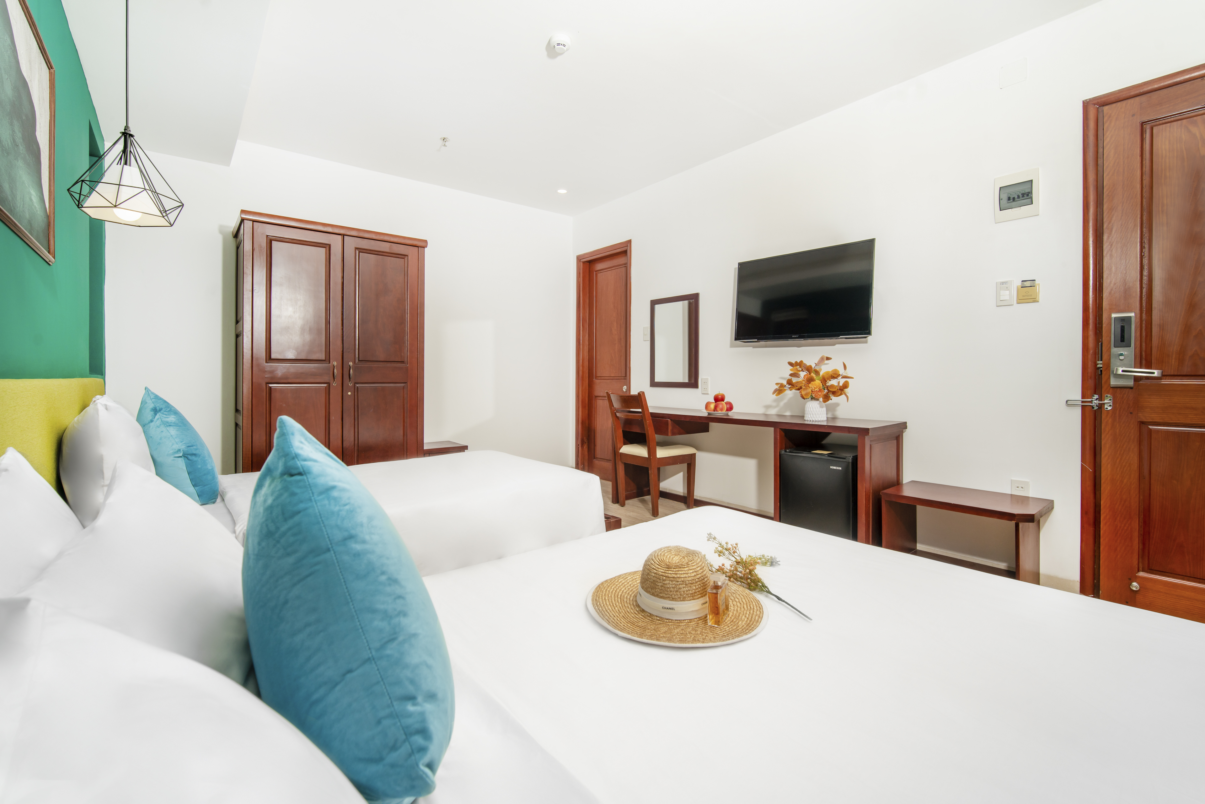 Family Room Deluxe Premier