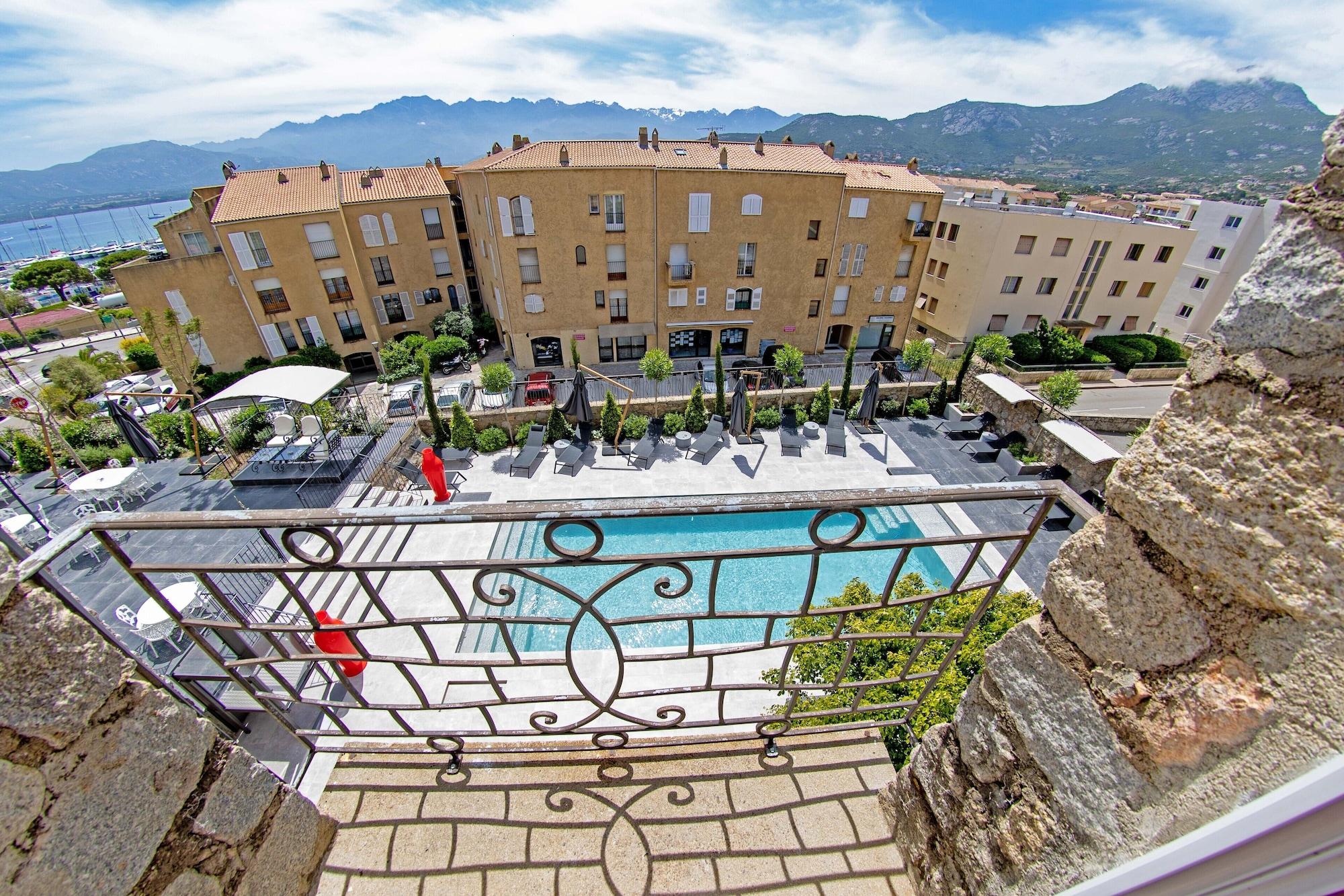 Triple Deluxe Sea View